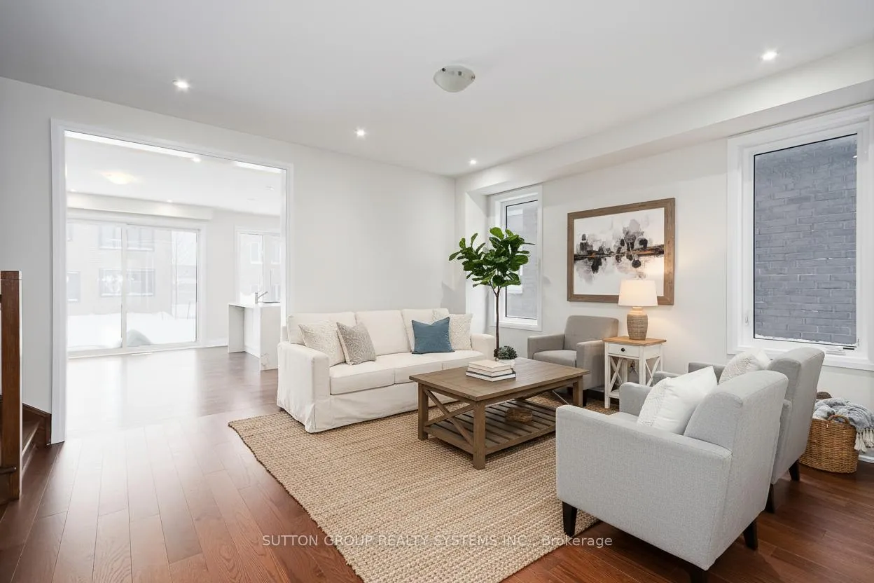 Photo 2 of 13 Sun Valley Avenue, Wasaga Beach — HOMEH