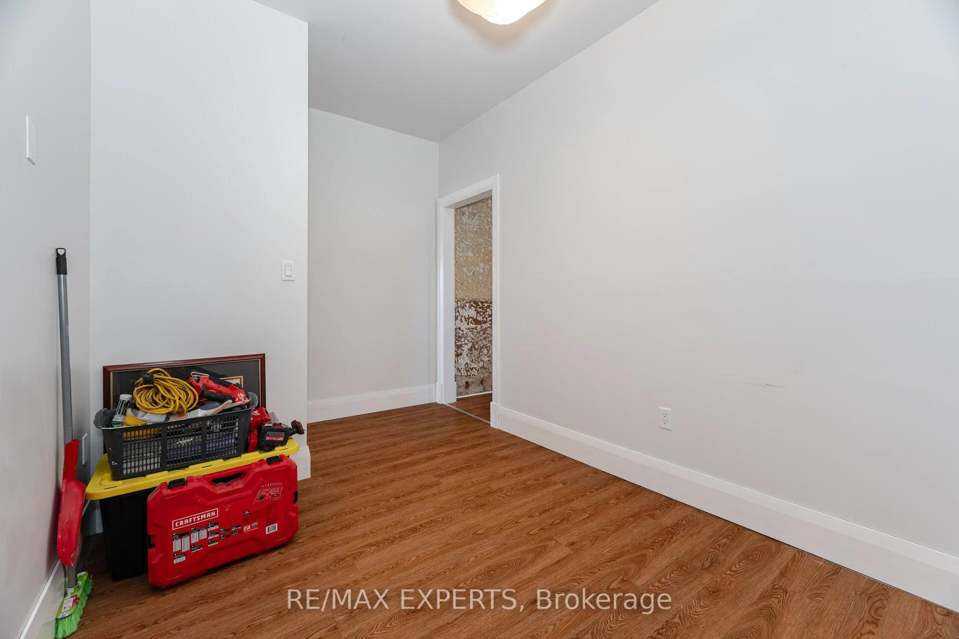 Photo 4 of 289 Old Weston Road, Toronto, Weston-Pellam Park — HOMEH
