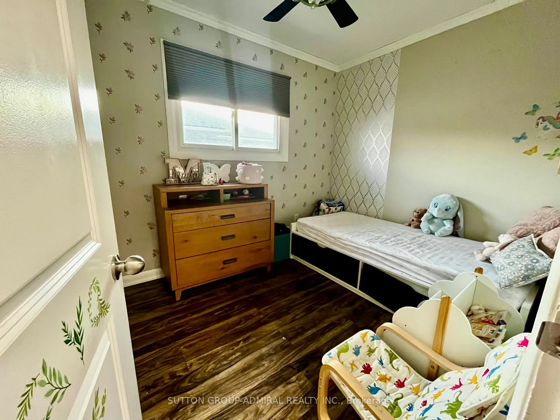 Photo 13 of 7468 Wanless Street, Niagara Falls, Ascot — HOMEH