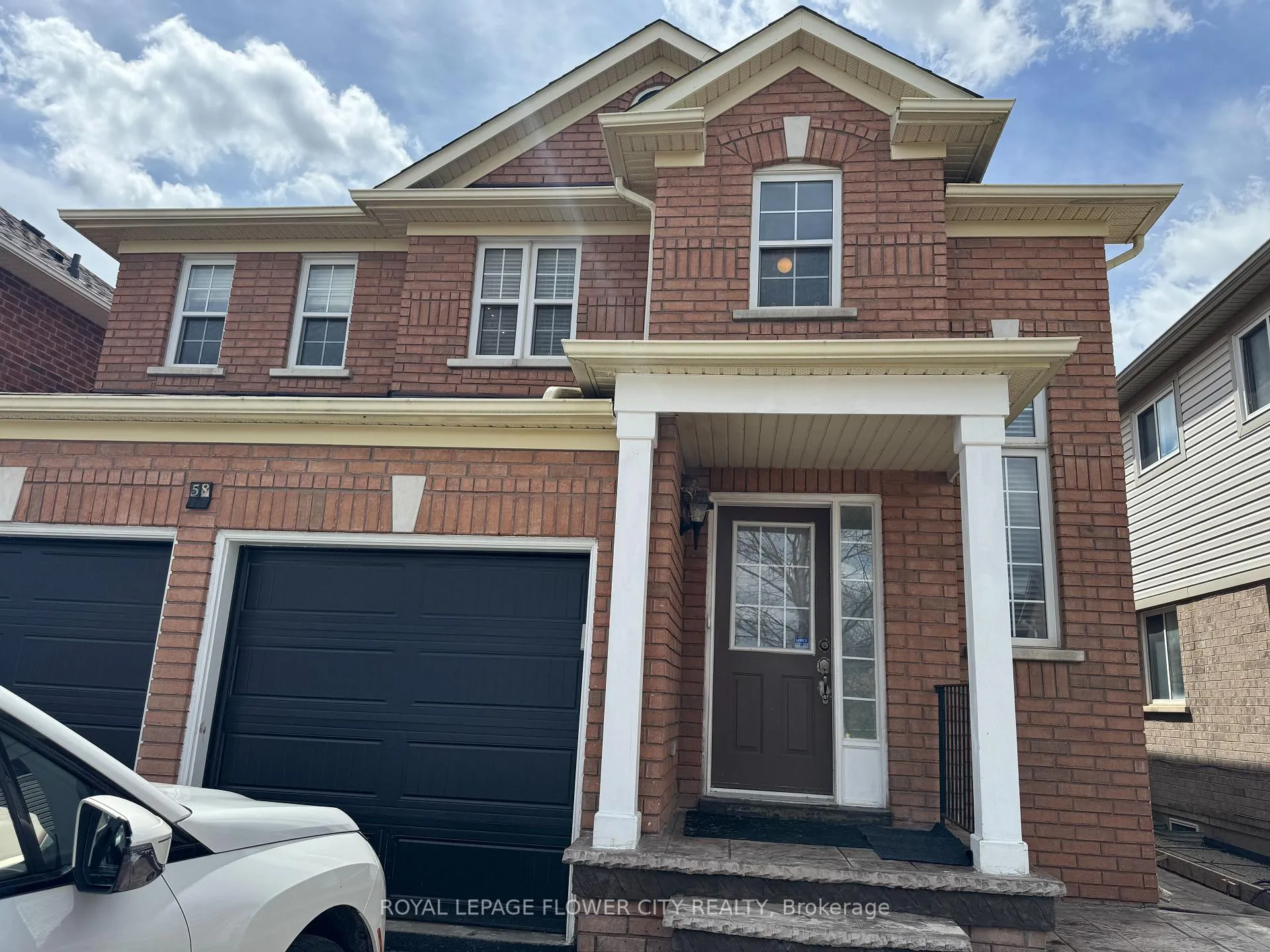 Photo 2 of Unit Upper, 58 Brentcliff Drive, Brampton, Fletcher's Meadow — HOMEH