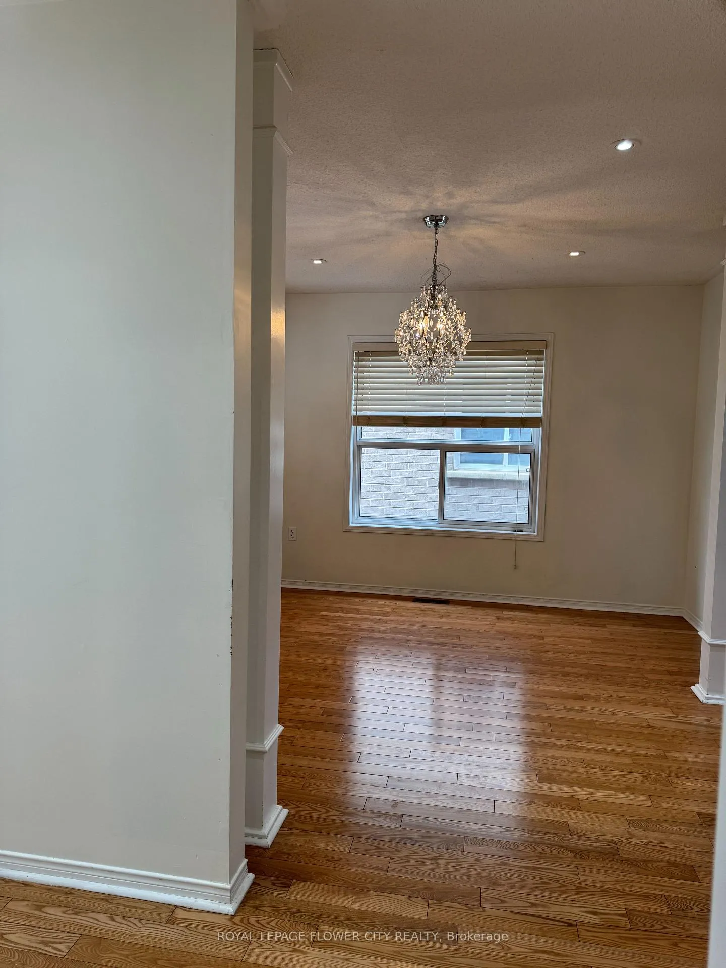 Photo 12 of Unit Upper, 58 Brentcliff Drive, Brampton, Fletcher's Meadow — HOMEH