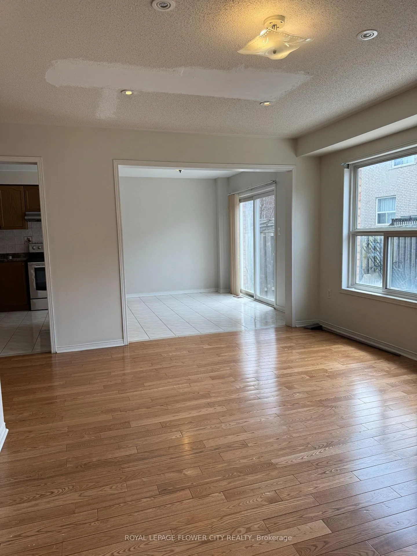 Photo 19 of Unit Upper, 58 Brentcliff Drive, Brampton, Fletcher's Meadow — HOMEH