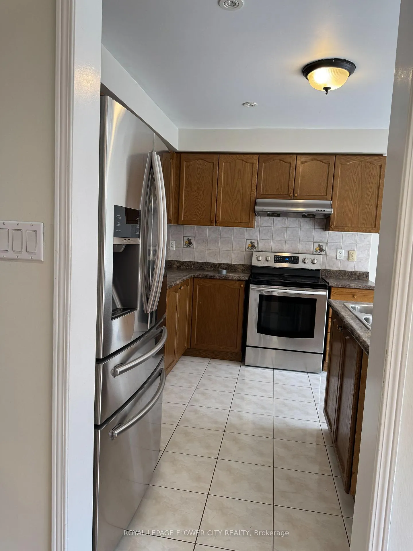 Photo 21 of Unit Upper, 58 Brentcliff Drive, Brampton, Fletcher's Meadow — HOMEH