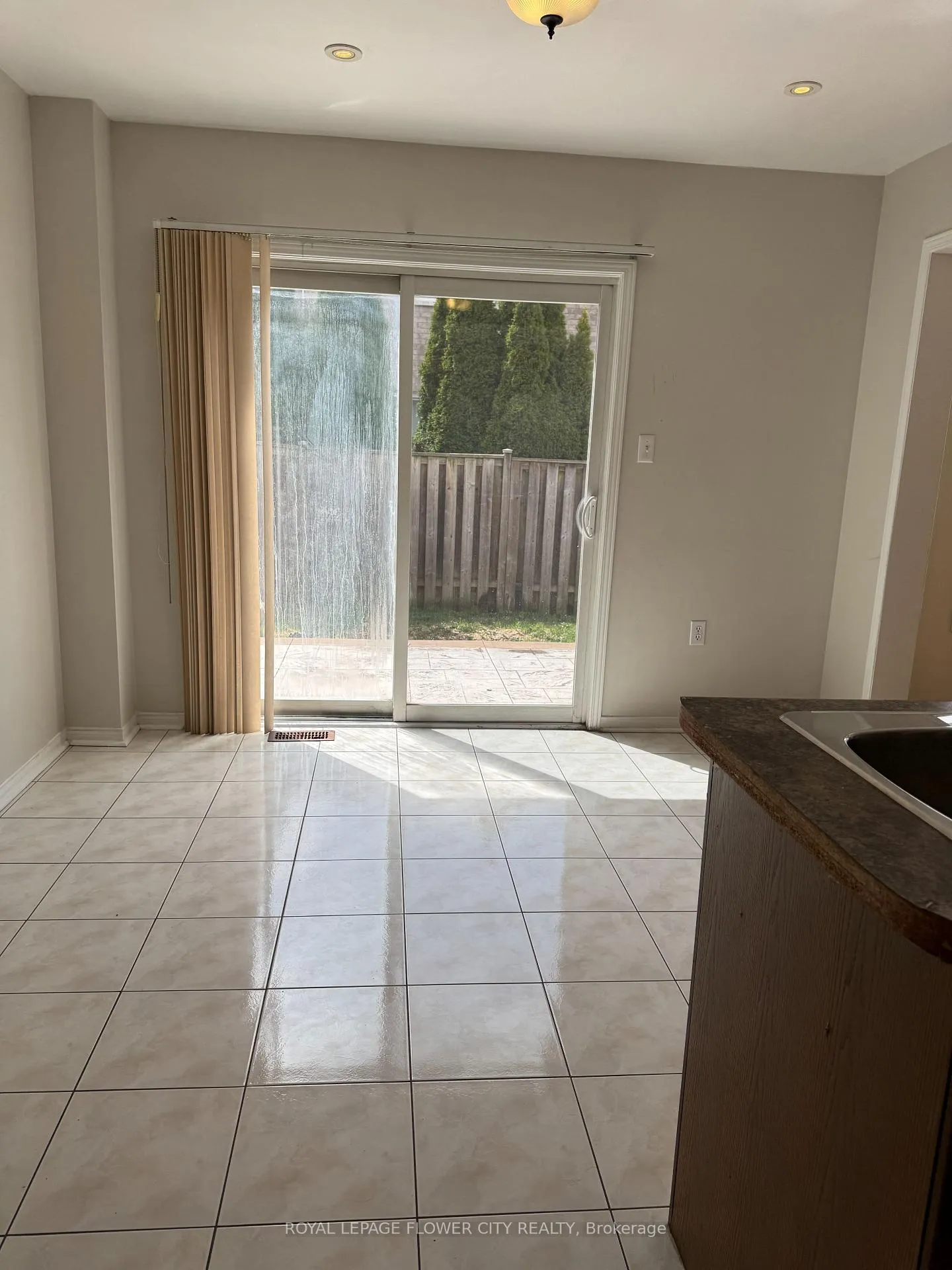 Photo 24 of Unit Upper, 58 Brentcliff Drive, Brampton, Fletcher's Meadow — HOMEH
