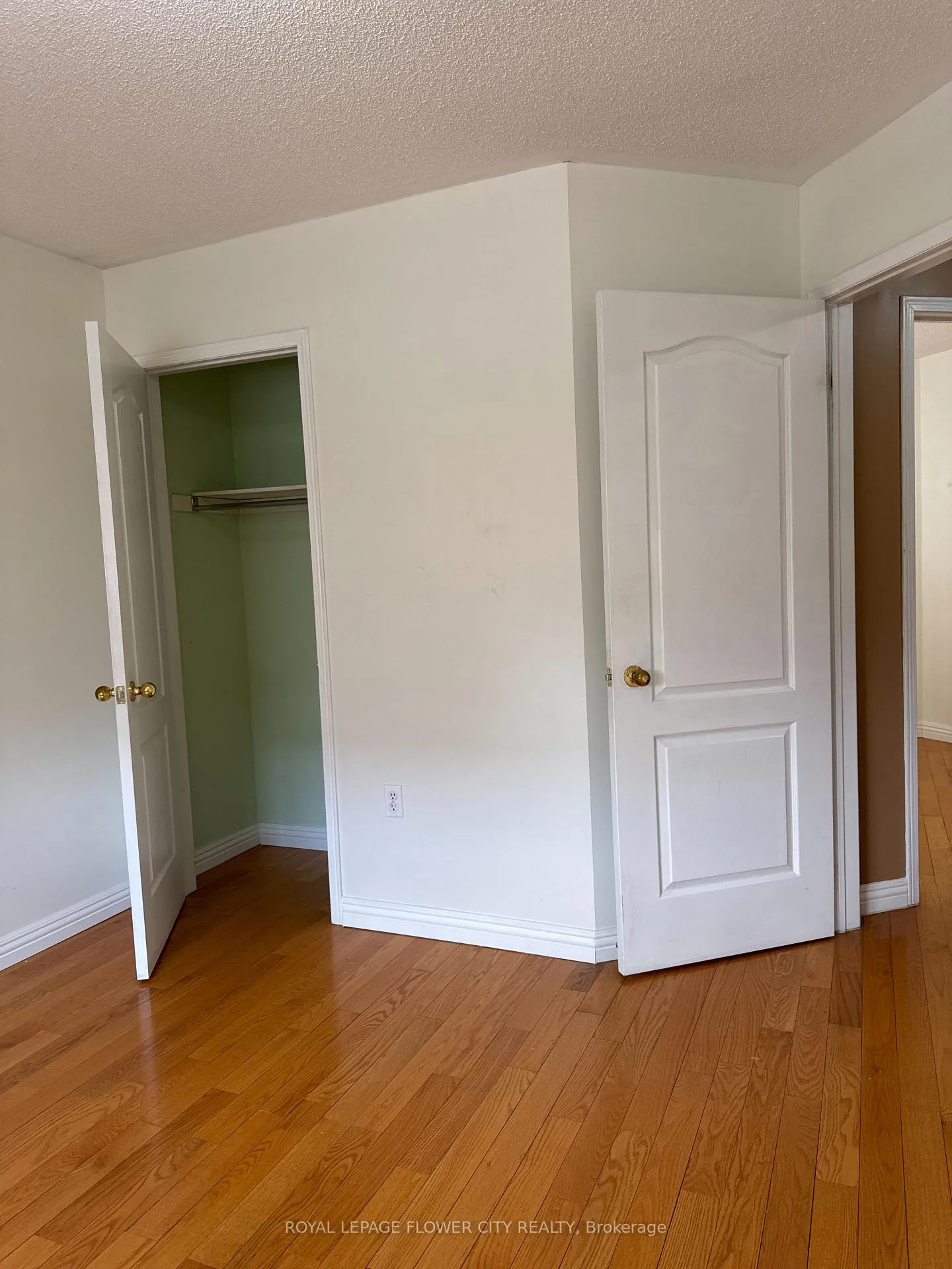 Photo 43 of Unit Upper, 58 Brentcliff Drive, Brampton, Fletcher's Meadow — HOMEH