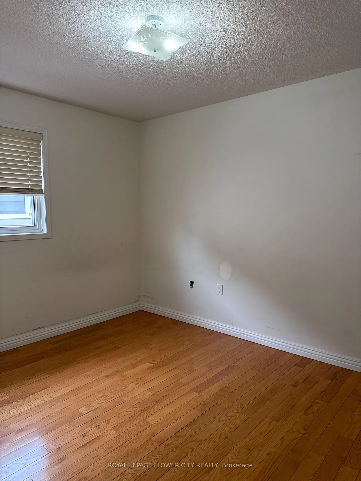 Photo 45 of Unit Upper, 58 Brentcliff Drive, Brampton, Fletcher's Meadow — HOMEH