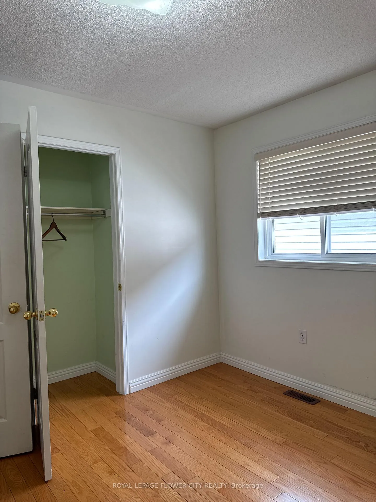 Photo 46 of Unit Upper, 58 Brentcliff Drive, Brampton, Fletcher's Meadow — HOMEH
