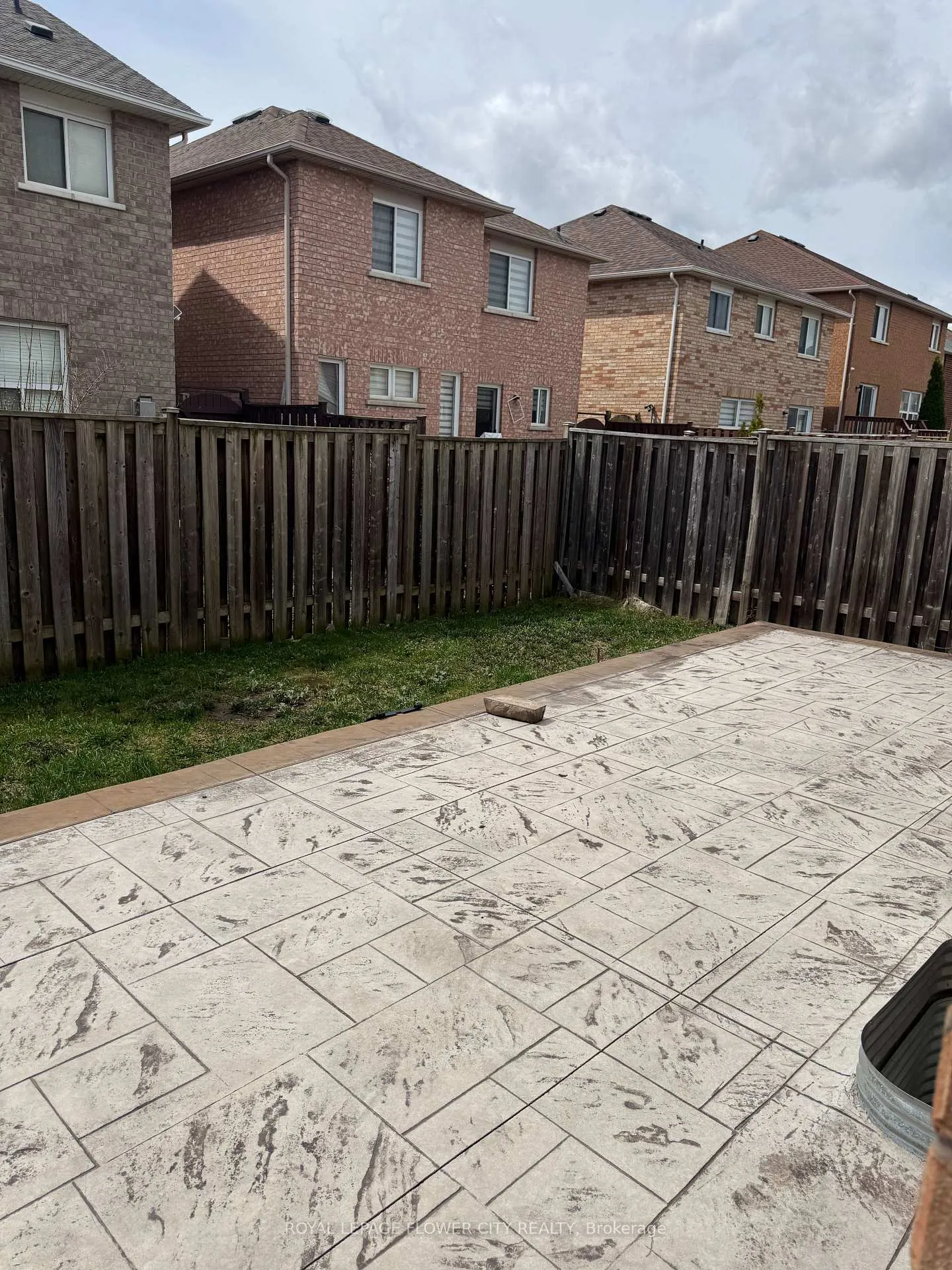 Photo 49 of Unit Upper, 58 Brentcliff Drive, Brampton, Fletcher's Meadow — HOMEH