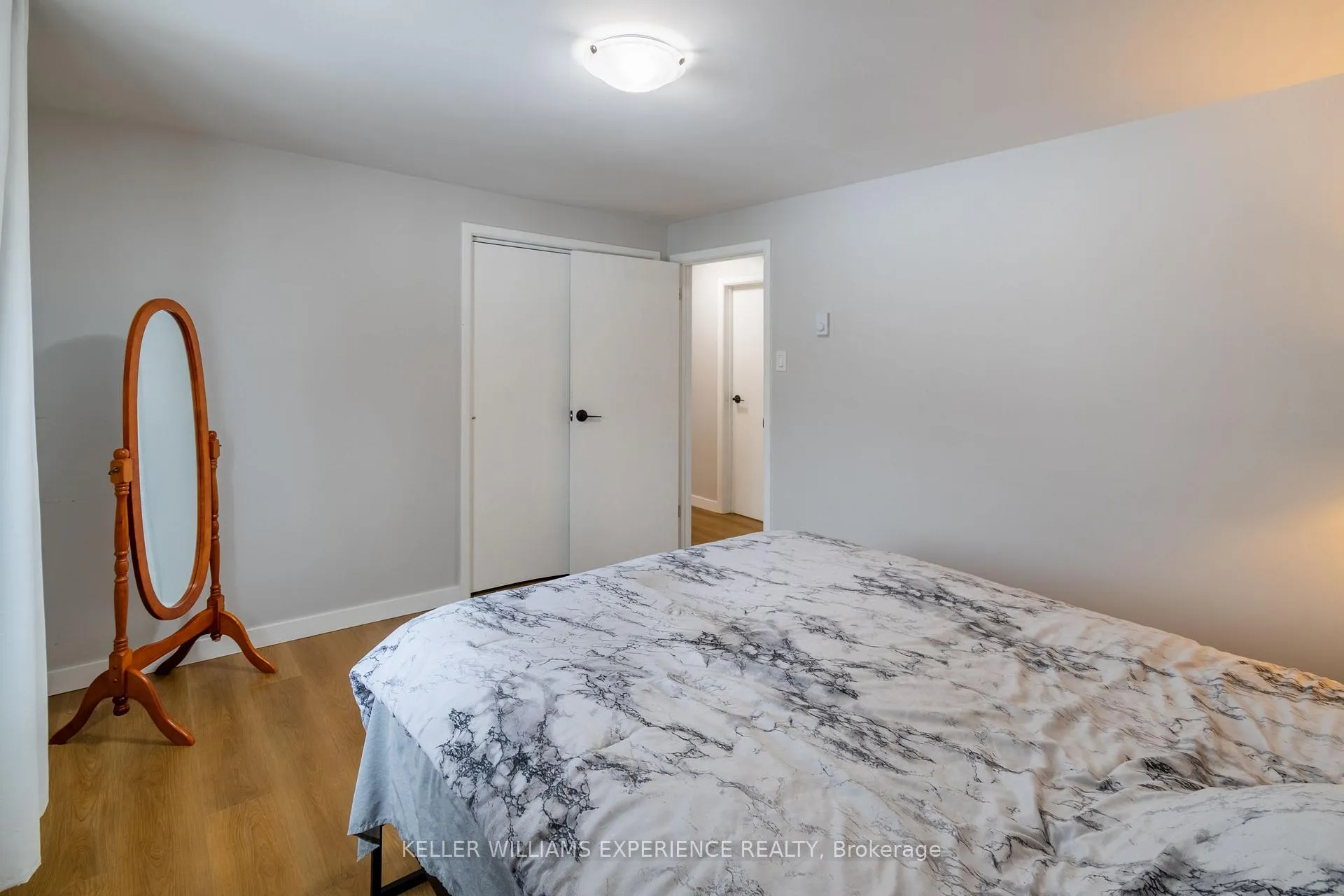 Photo 11 of 588 Manly Street, Midland — HOMEH