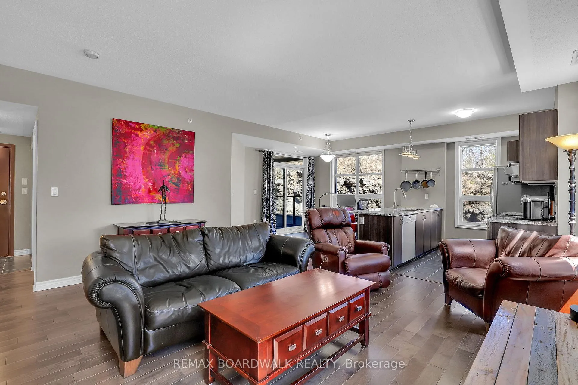 Photo 3 of Unit #202, 230 Titanium Private, Ottawa, Convent Glen North — HOMEH