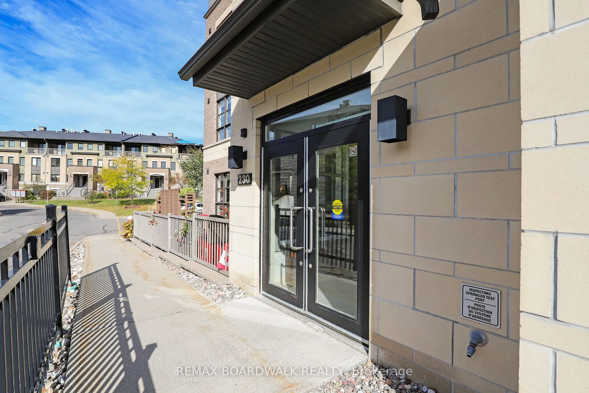 Photo 9 of Unit #202, 230 Titanium Private, Ottawa, Convent Glen North — HOMEH