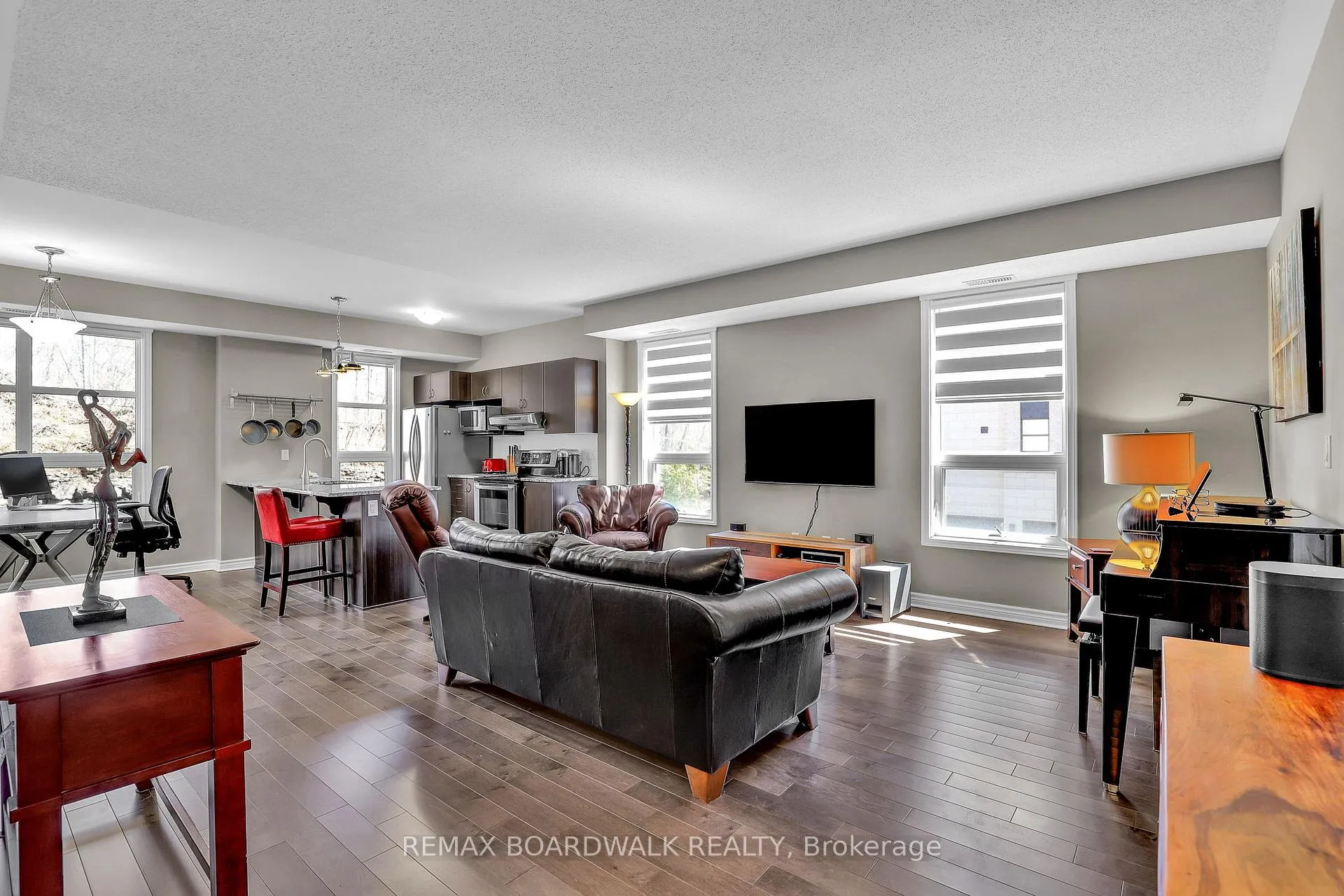 Photo 14 of Unit #202, 230 Titanium Private, Ottawa, Convent Glen North — HOMEH