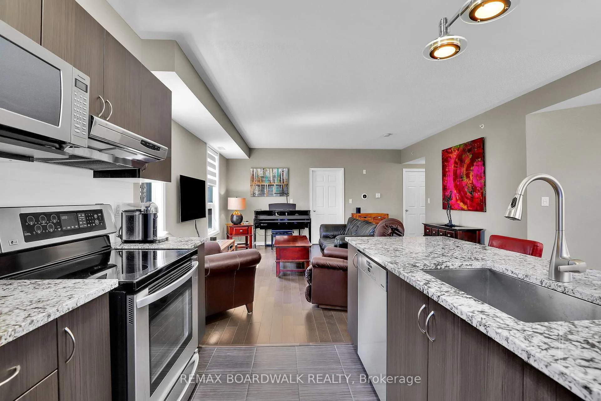 Photo 20 of Unit #202, 230 Titanium Private, Ottawa, Convent Glen North — HOMEH