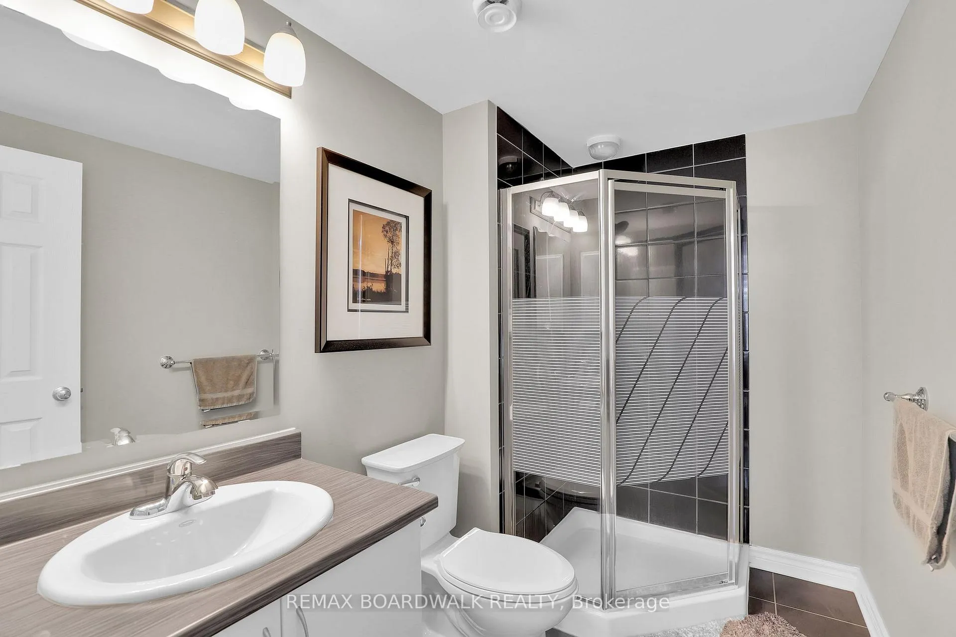 Photo 26 of Unit #202, 230 Titanium Private, Ottawa, Convent Glen North — HOMEH