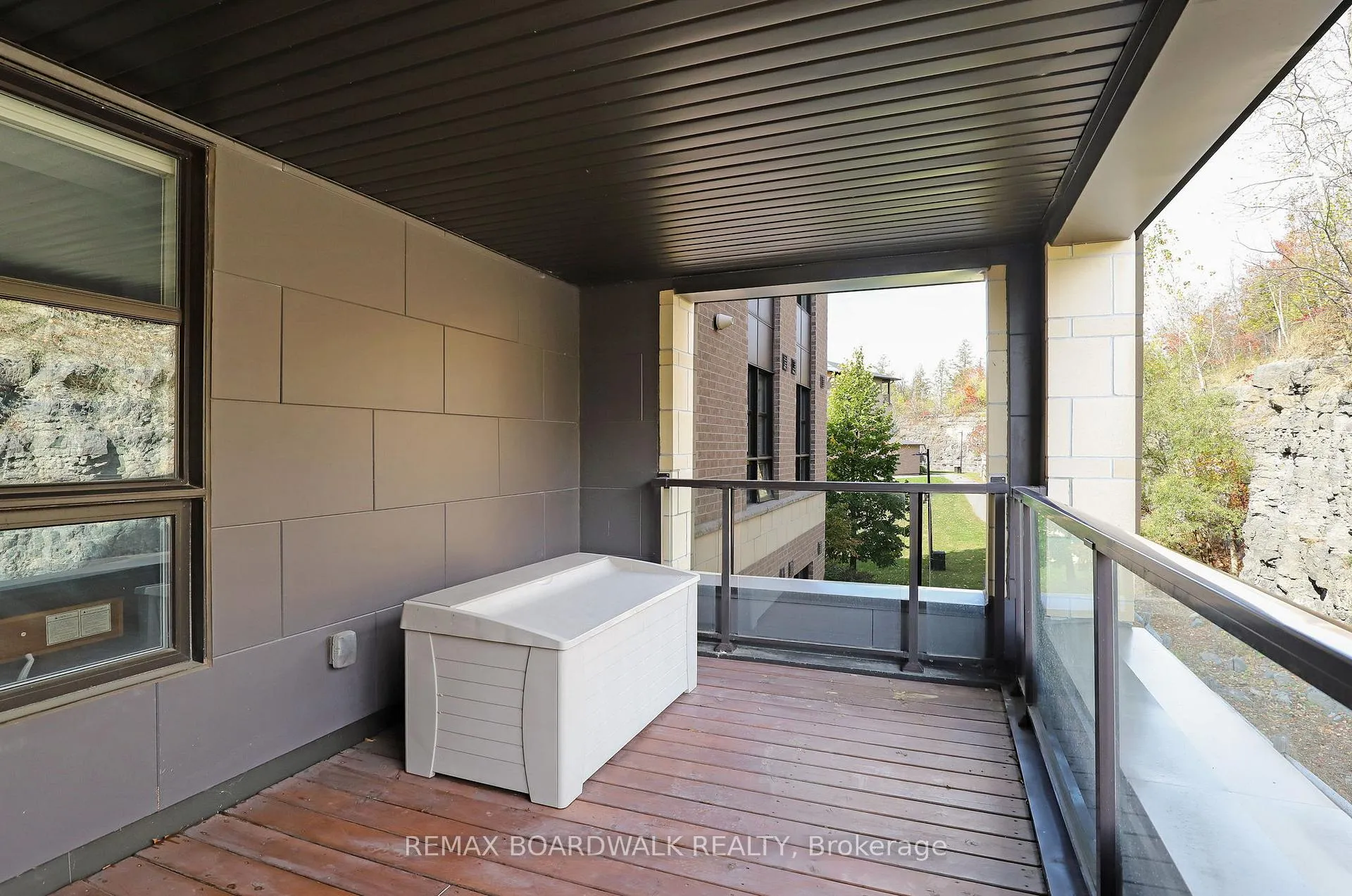 Photo 35 of Unit #202, 230 Titanium Private, Ottawa, Convent Glen North — HOMEH