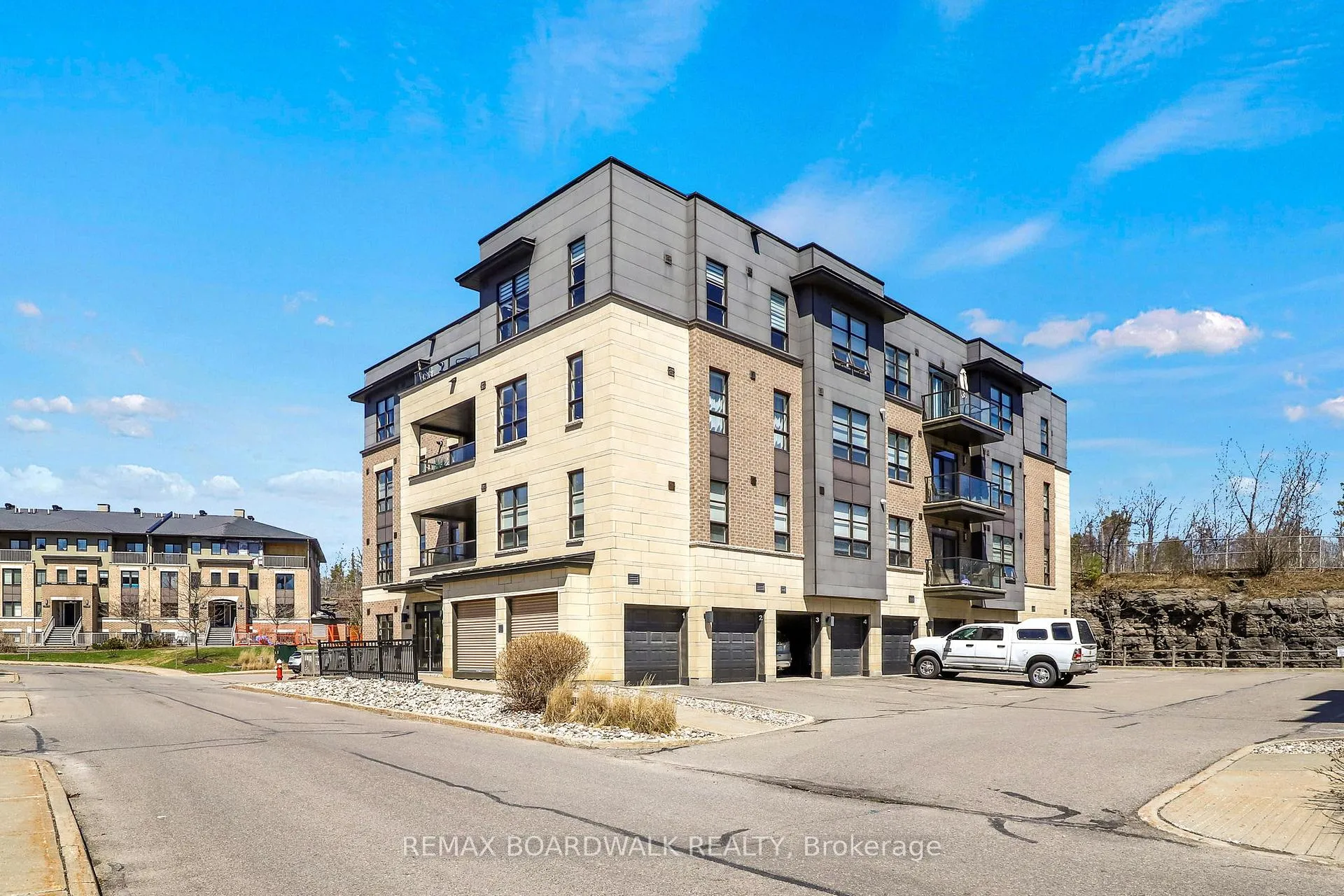 Photo 44 of Unit #202, 230 Titanium Private, Ottawa, Convent Glen North — HOMEH