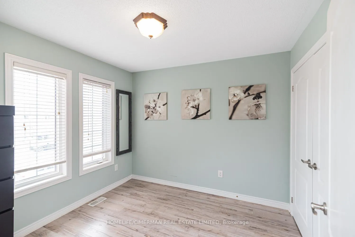 Photo 33 of 4672 Thomas Alton Boulevard, Burlington, Alton — HOMEH