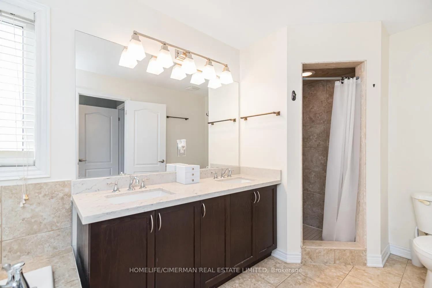 Photo 38 of 4672 Thomas Alton Boulevard, Burlington, Alton — HOMEH