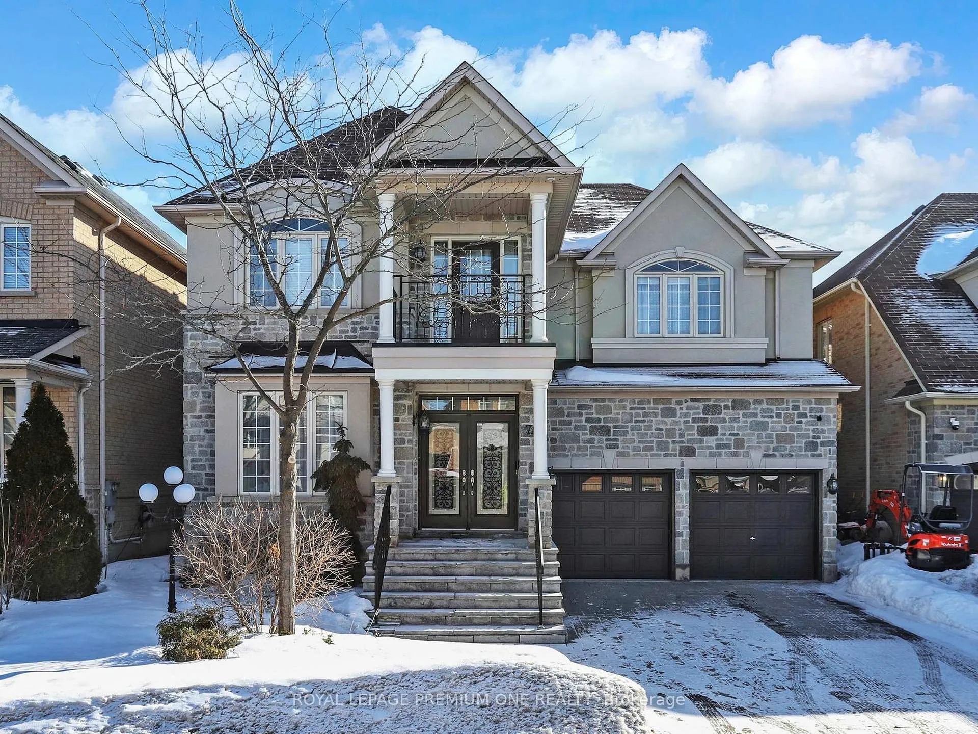 Photo 1 of 74 Foresta Drive, Vaughan, Vellore Village — HOMEH