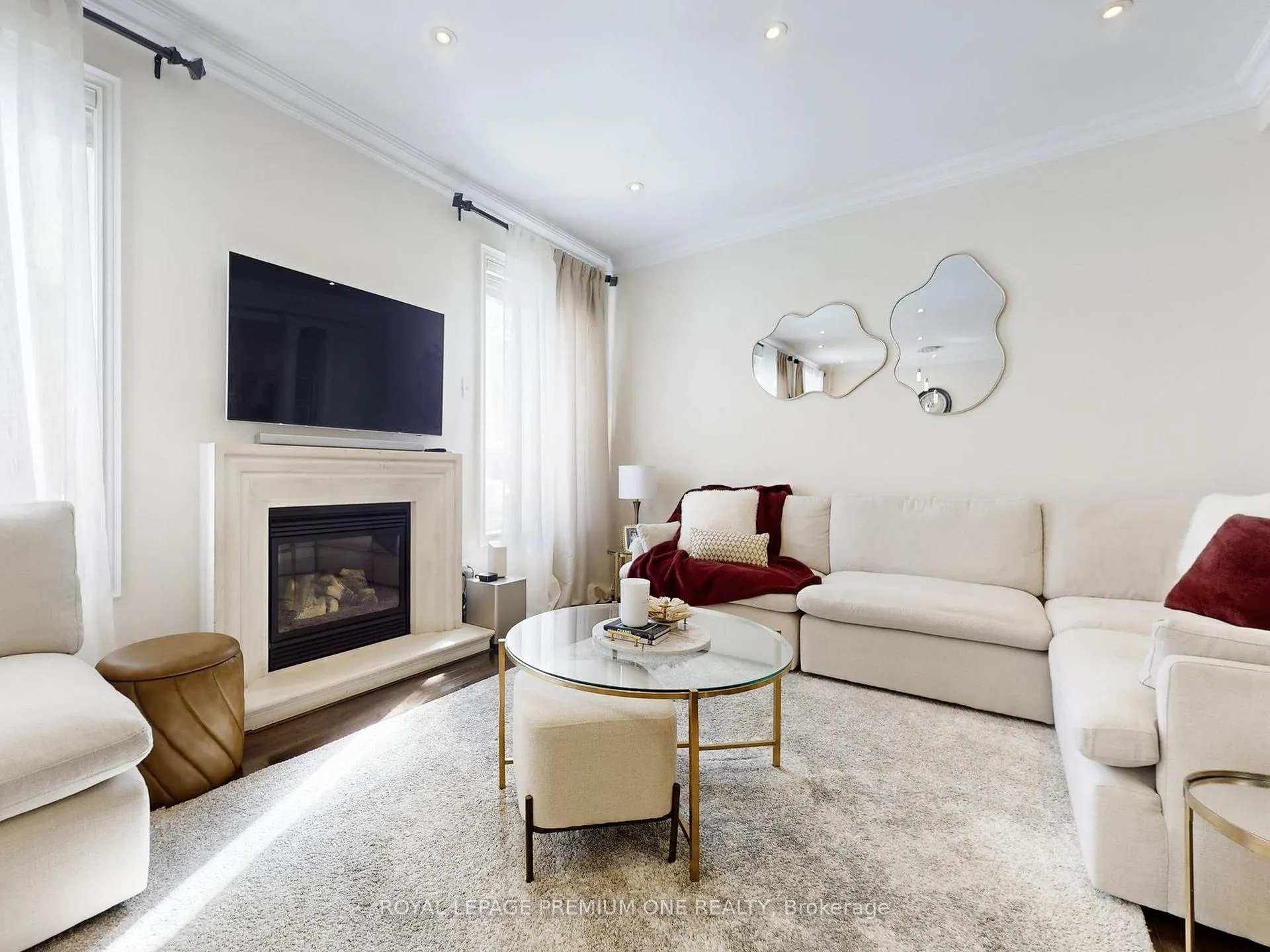 Photo 8 of 74 Foresta Drive, Vaughan, Vellore Village — HOMEH