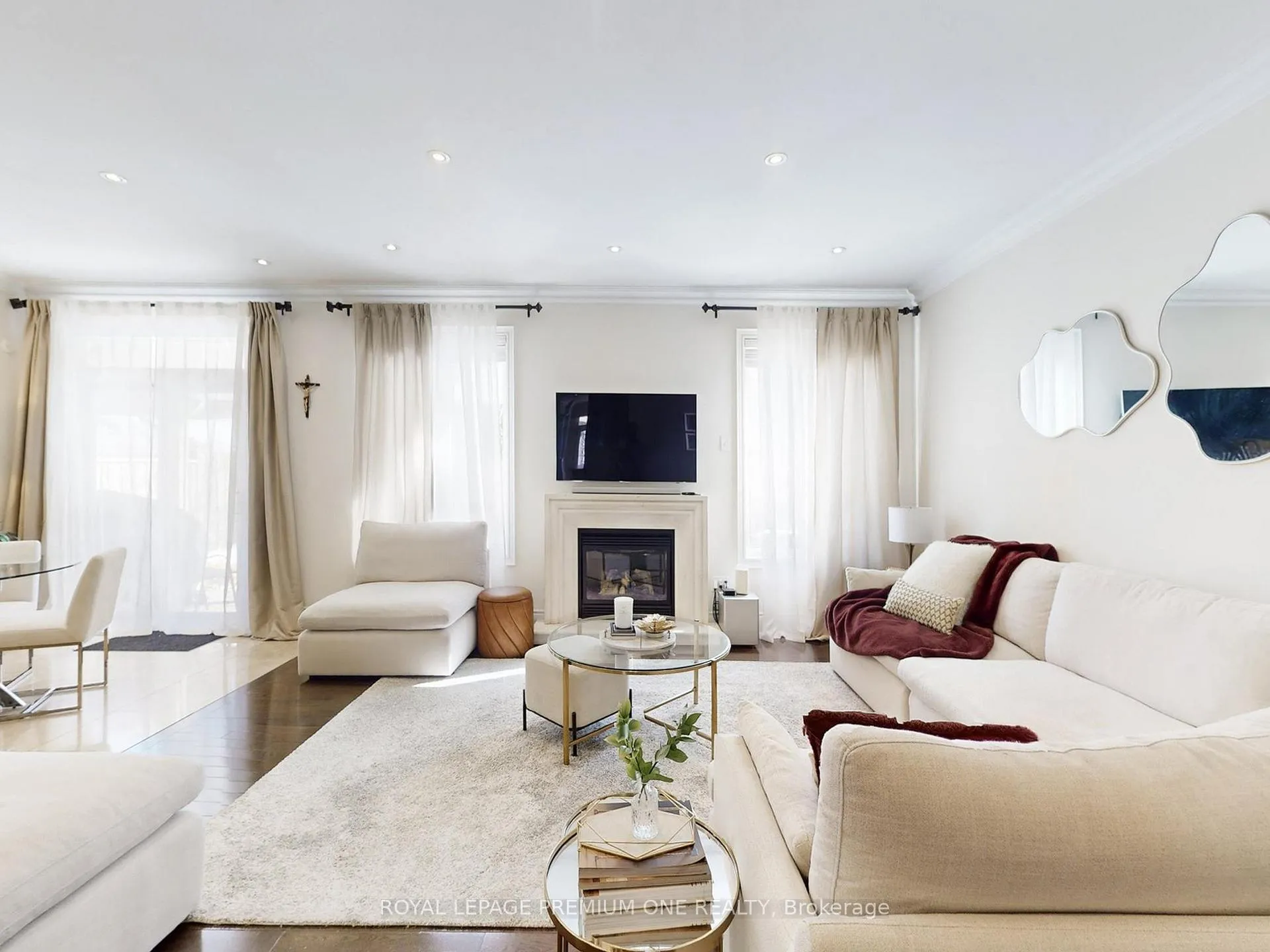Photo 9 of 74 Foresta Drive, Vaughan, Vellore Village — HOMEH