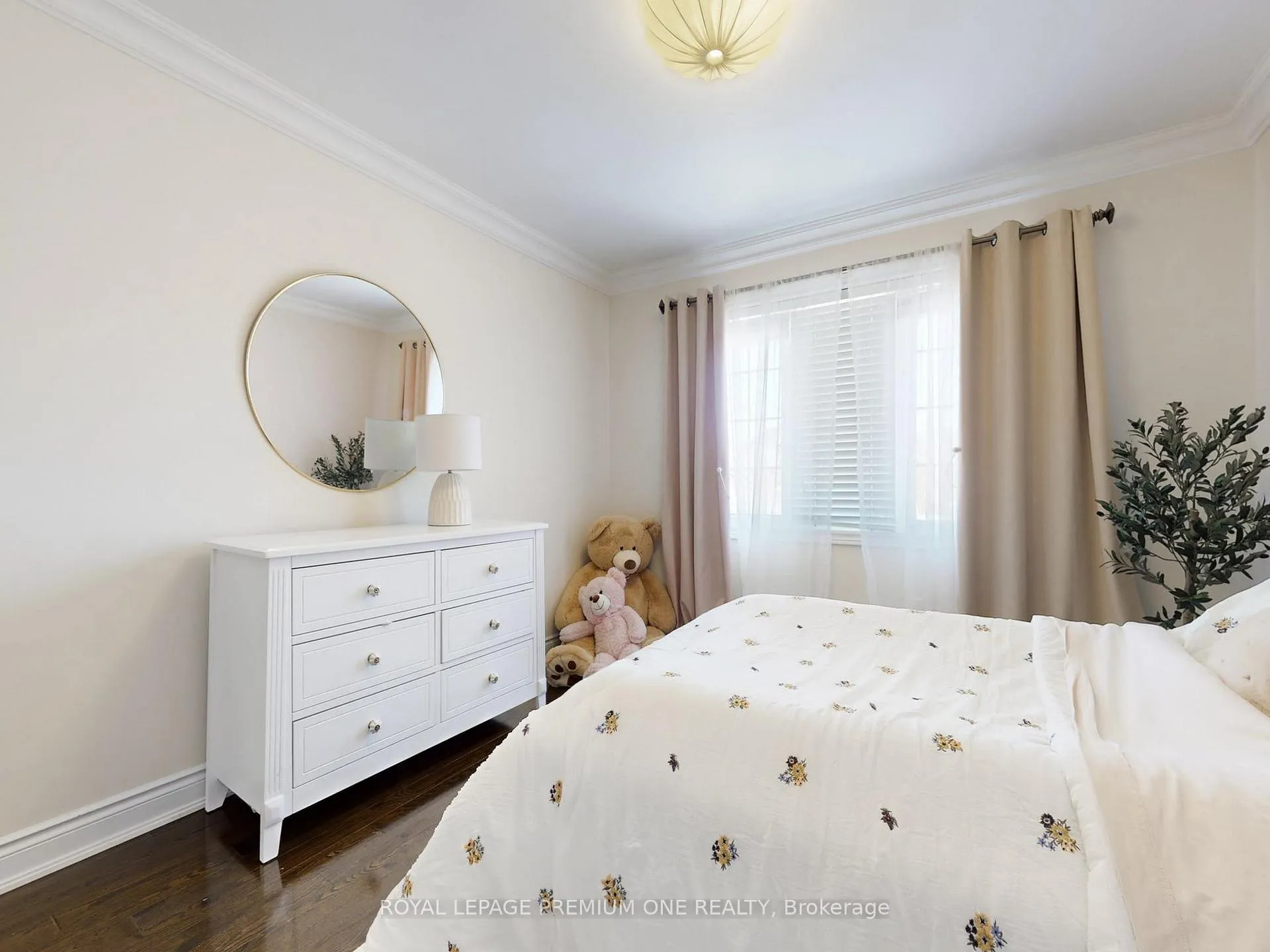 Photo 27 of 74 Foresta Drive, Vaughan, Vellore Village — HOMEH