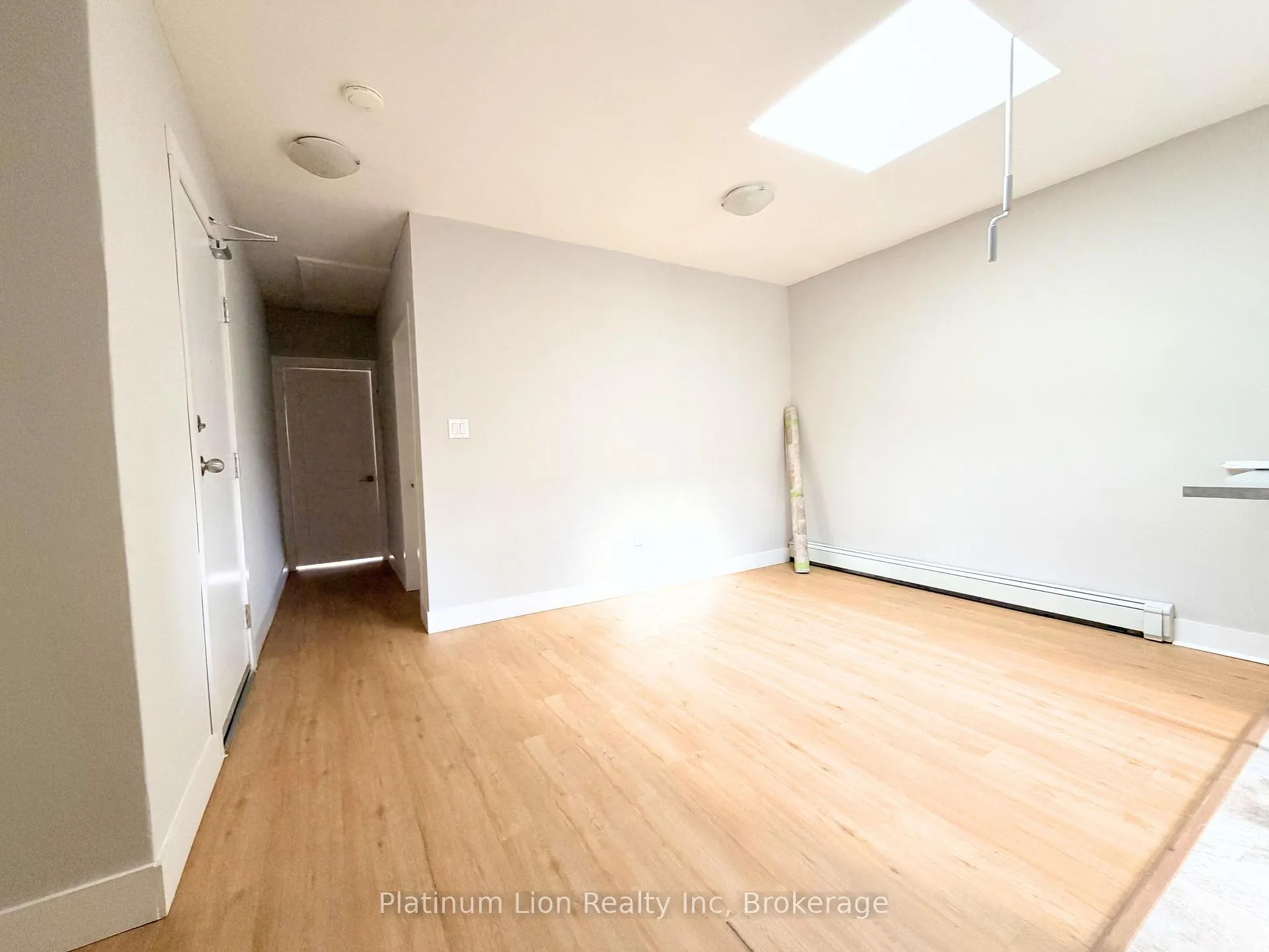 Photo 3 of Unit A, 310 Barton Street, Hamilton, Stinson — HOMEH
