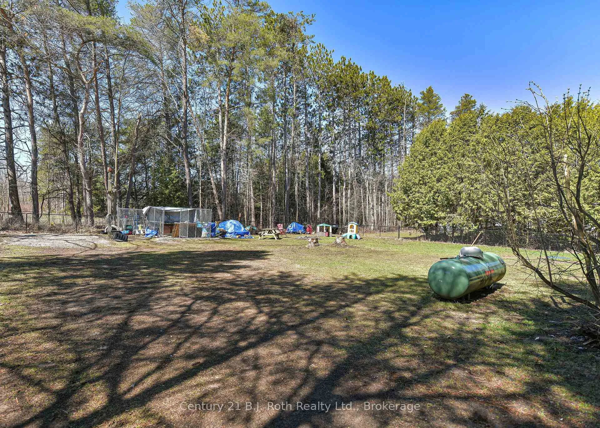 Photo 8 of 2352 Reeves Road, Tay, Rural Tay — HOMEH