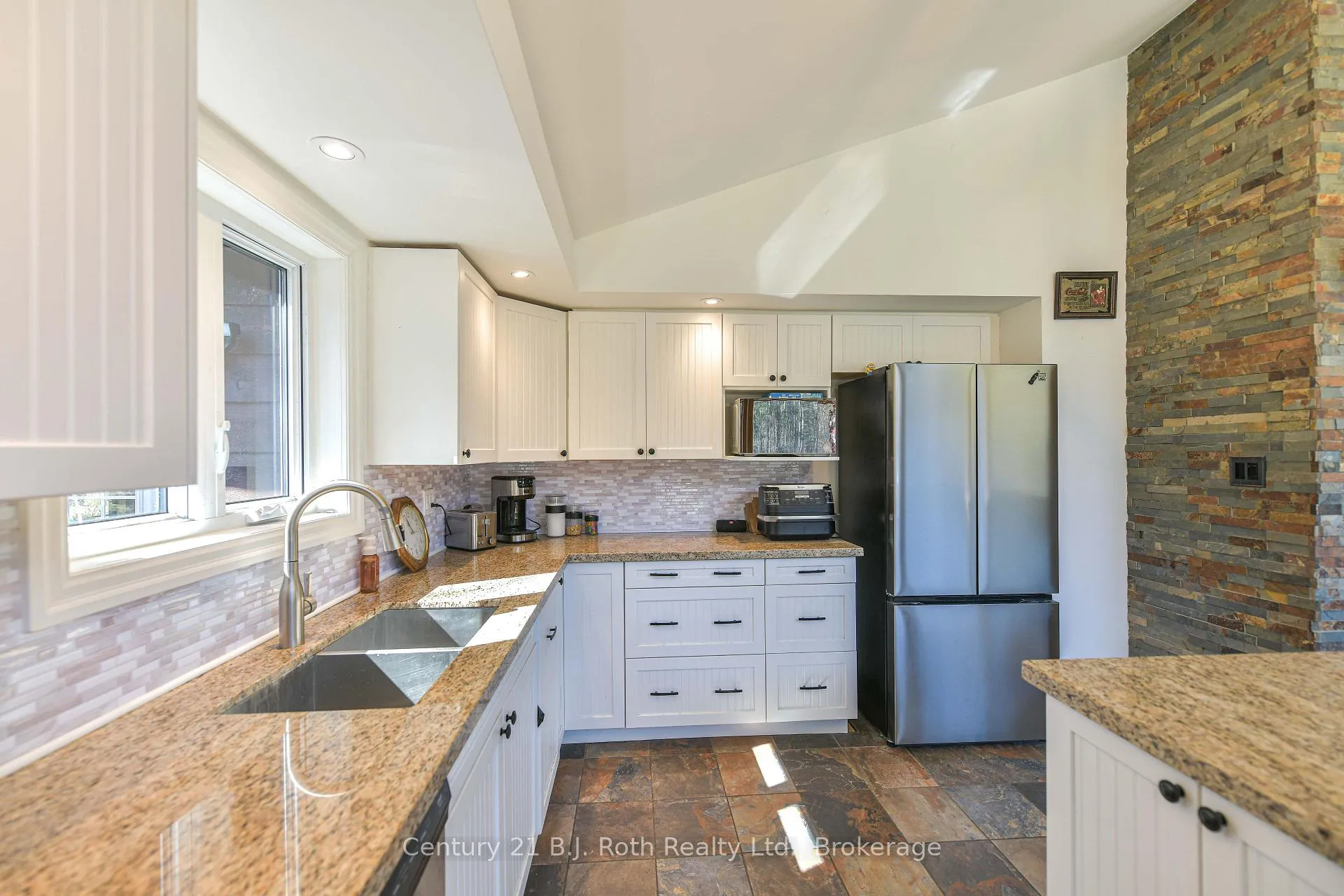 Photo 12 of 2352 Reeves Road, Tay, Rural Tay — HOMEH