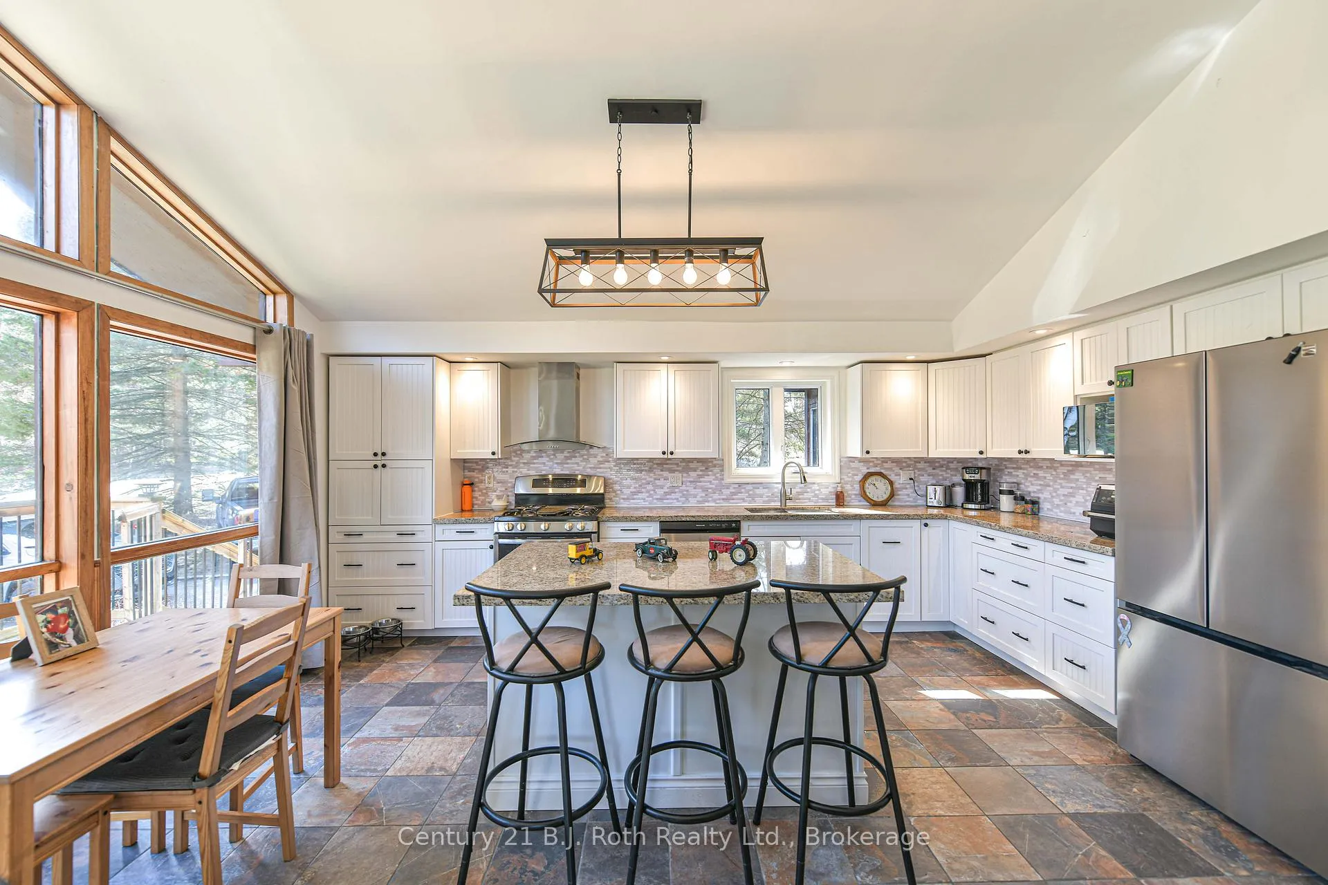 Photo 19 of 2352 Reeves Road, Tay, Rural Tay — HOMEH