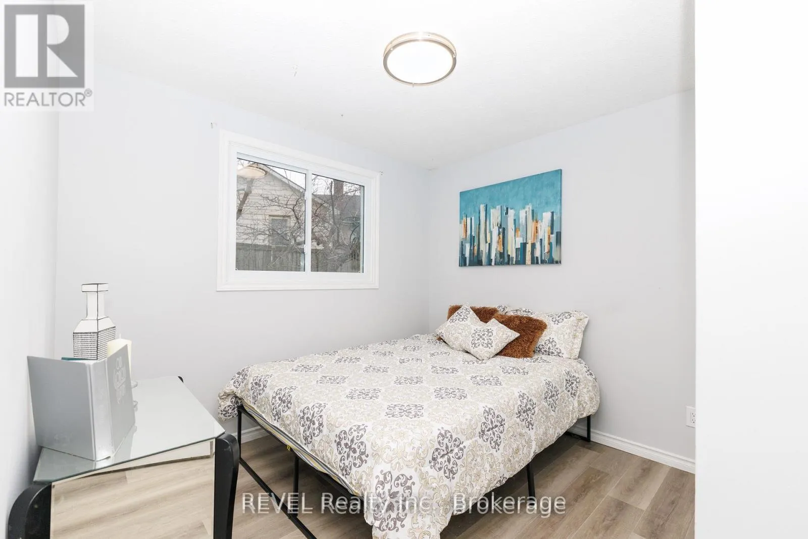 Photo 12 of 116 Hillview Road, St. Catharines, Western Hill — HOMEH