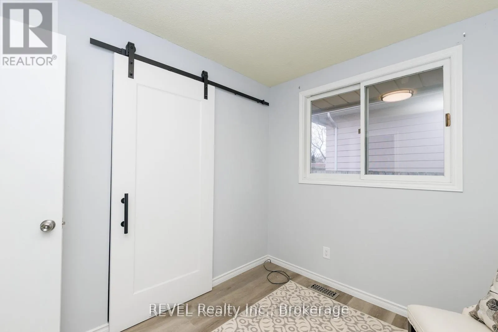 Photo 24 of 116 Hillview Road, St. Catharines, Western Hill — HOMEH