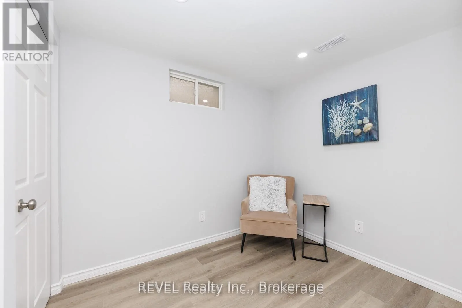 Photo 25 of 116 Hillview Road, St. Catharines, Western Hill — HOMEH