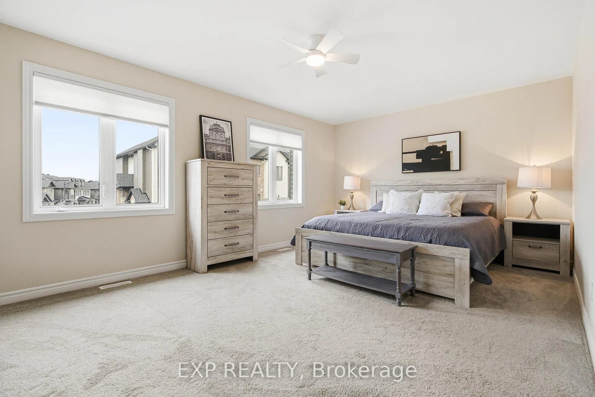 Photo 11 of 528 Fawn Valley Private, Ottawa, Blossom Park/Kemp Park/Findlay Creek — HOMEH