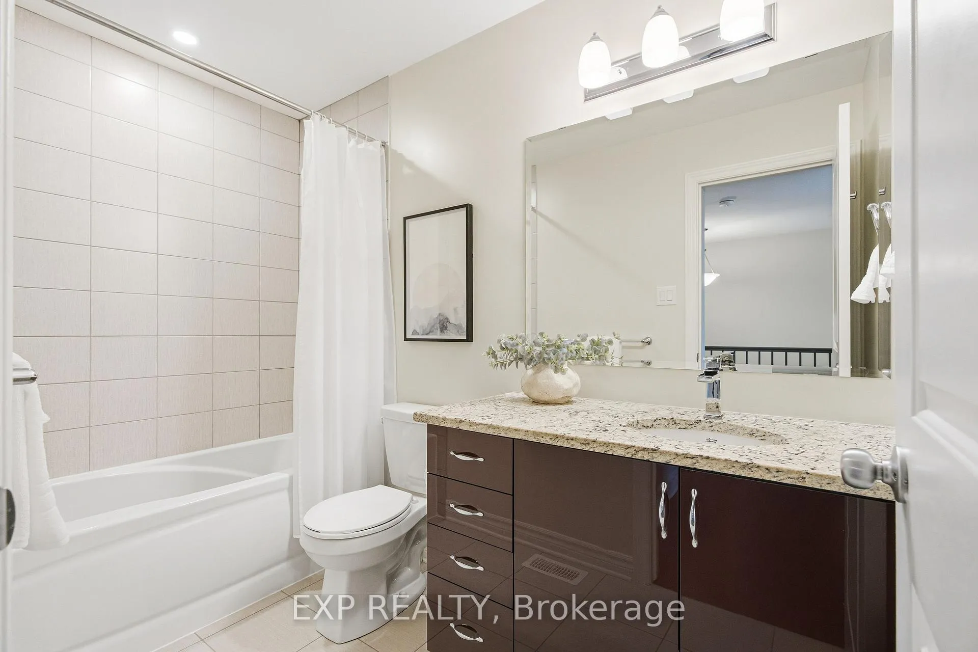 Photo 19 of 528 Fawn Valley Private, Ottawa, Blossom Park/Kemp Park/Findlay Creek — HOMEH