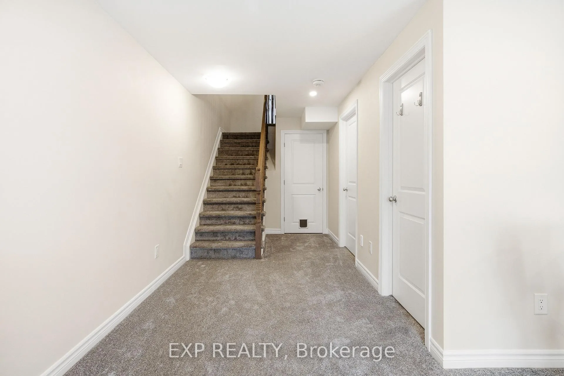 Photo 21 of 528 Fawn Valley Private, Ottawa, Blossom Park/Kemp Park/Findlay Creek — HOMEH