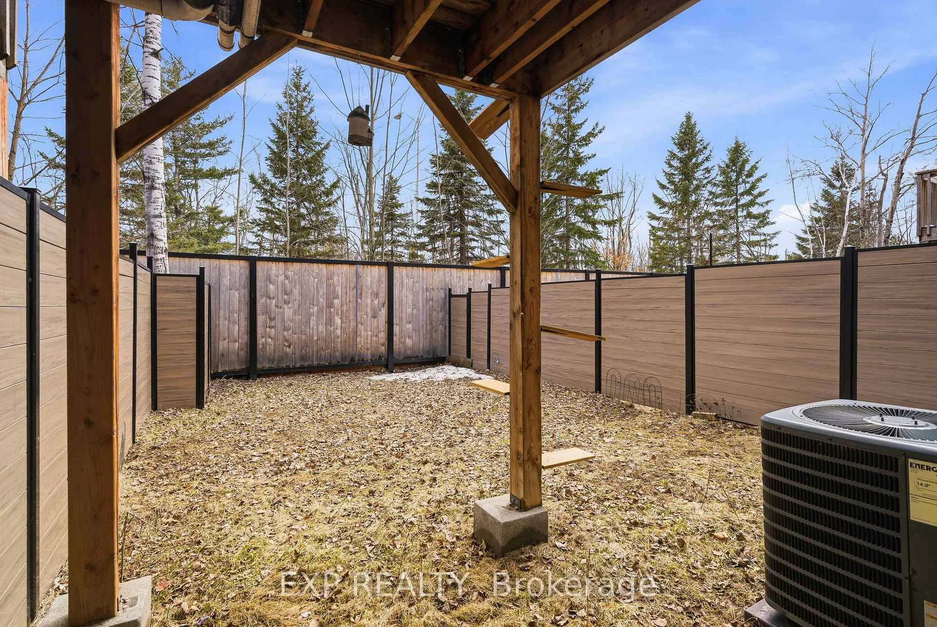 Photo 25 of 528 Fawn Valley Private, Ottawa, Blossom Park/Kemp Park/Findlay Creek — HOMEH