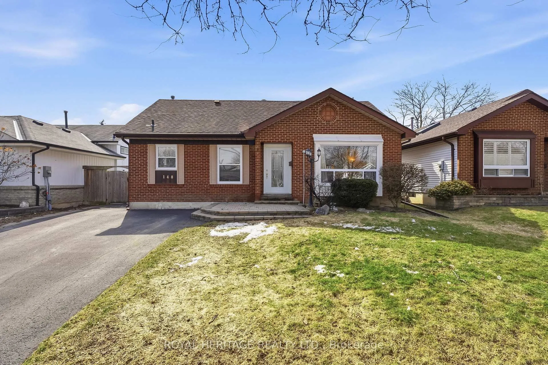 Photo 1 of 148 Guthrie Crescent, Whitby, Lynde Creek — HOMEH
