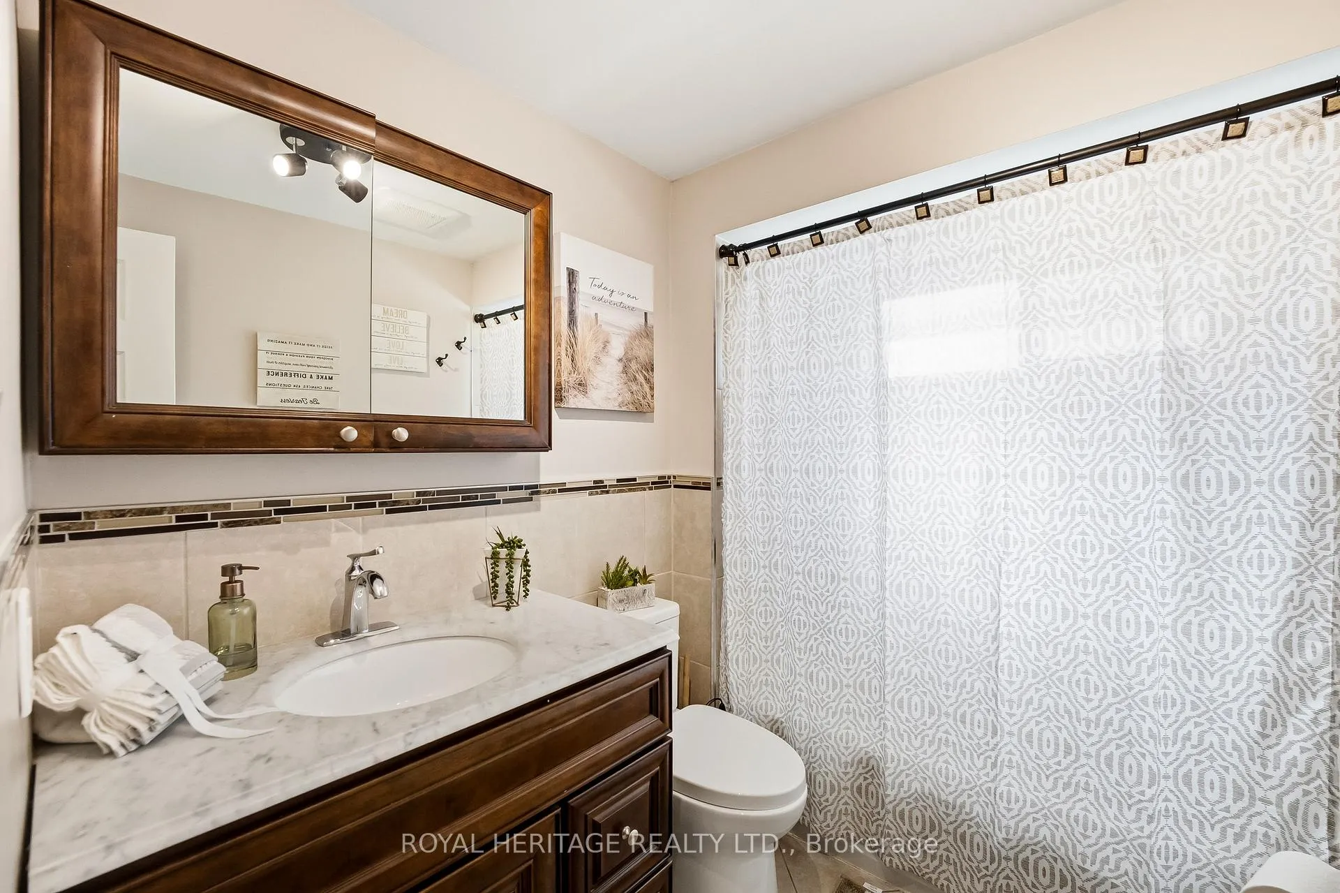 Photo 24 of 148 Guthrie Crescent, Whitby, Lynde Creek — HOMEH