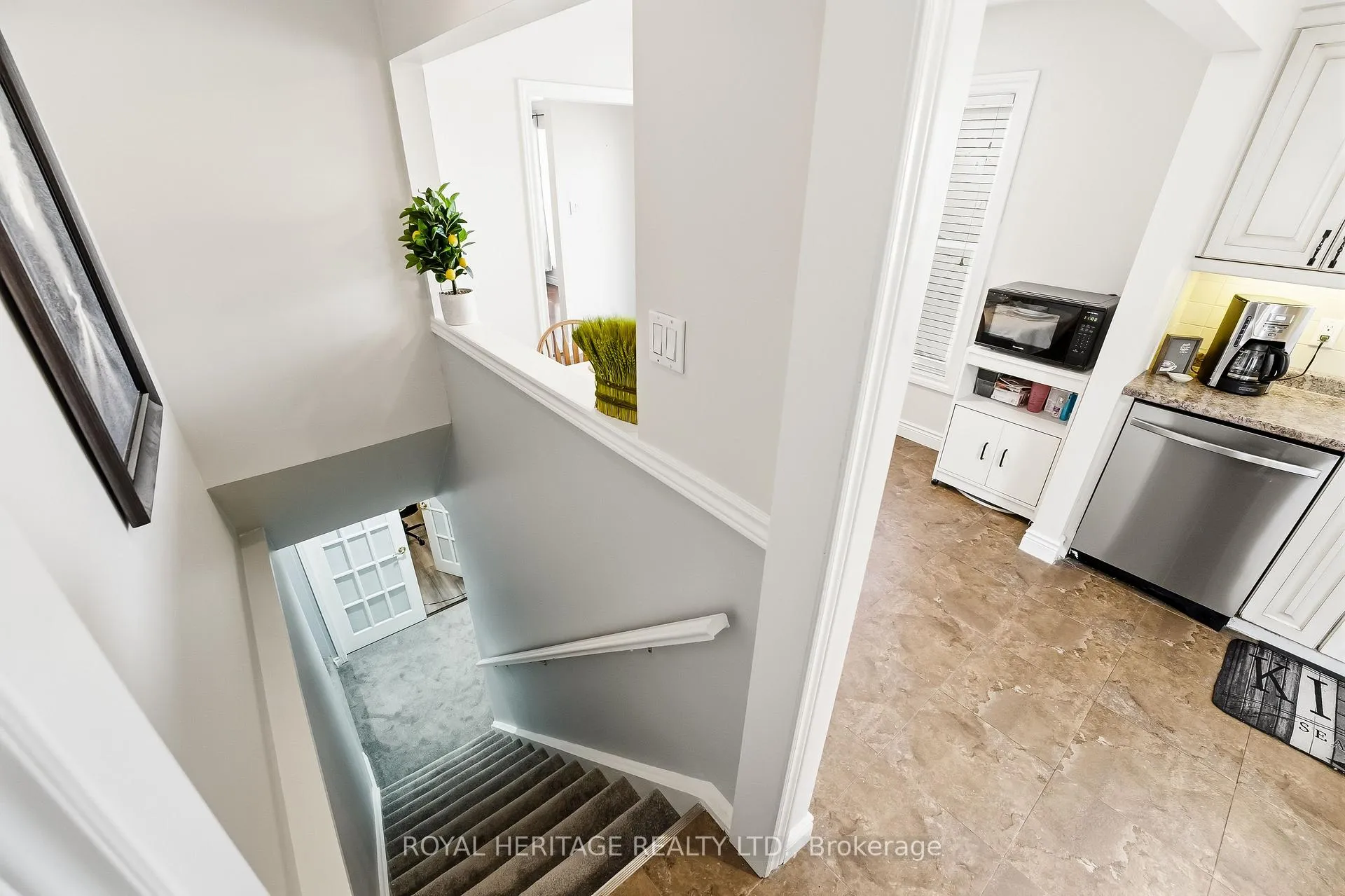 Photo 25 of 148 Guthrie Crescent, Whitby, Lynde Creek — HOMEH
