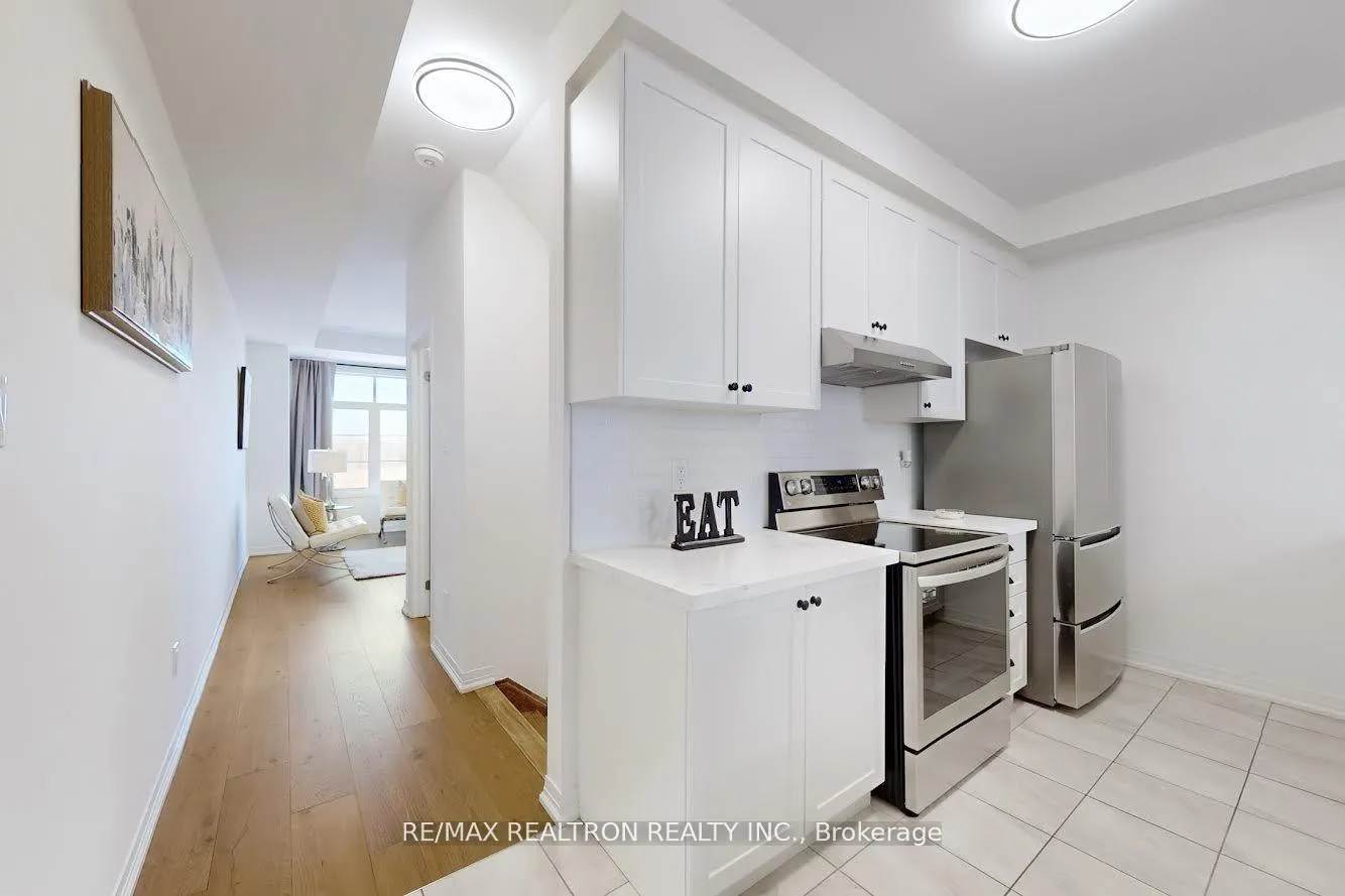 Photo 11 of Unit Way, 53 Carneros Way, Markham, Cedar Grove — HOMEH
