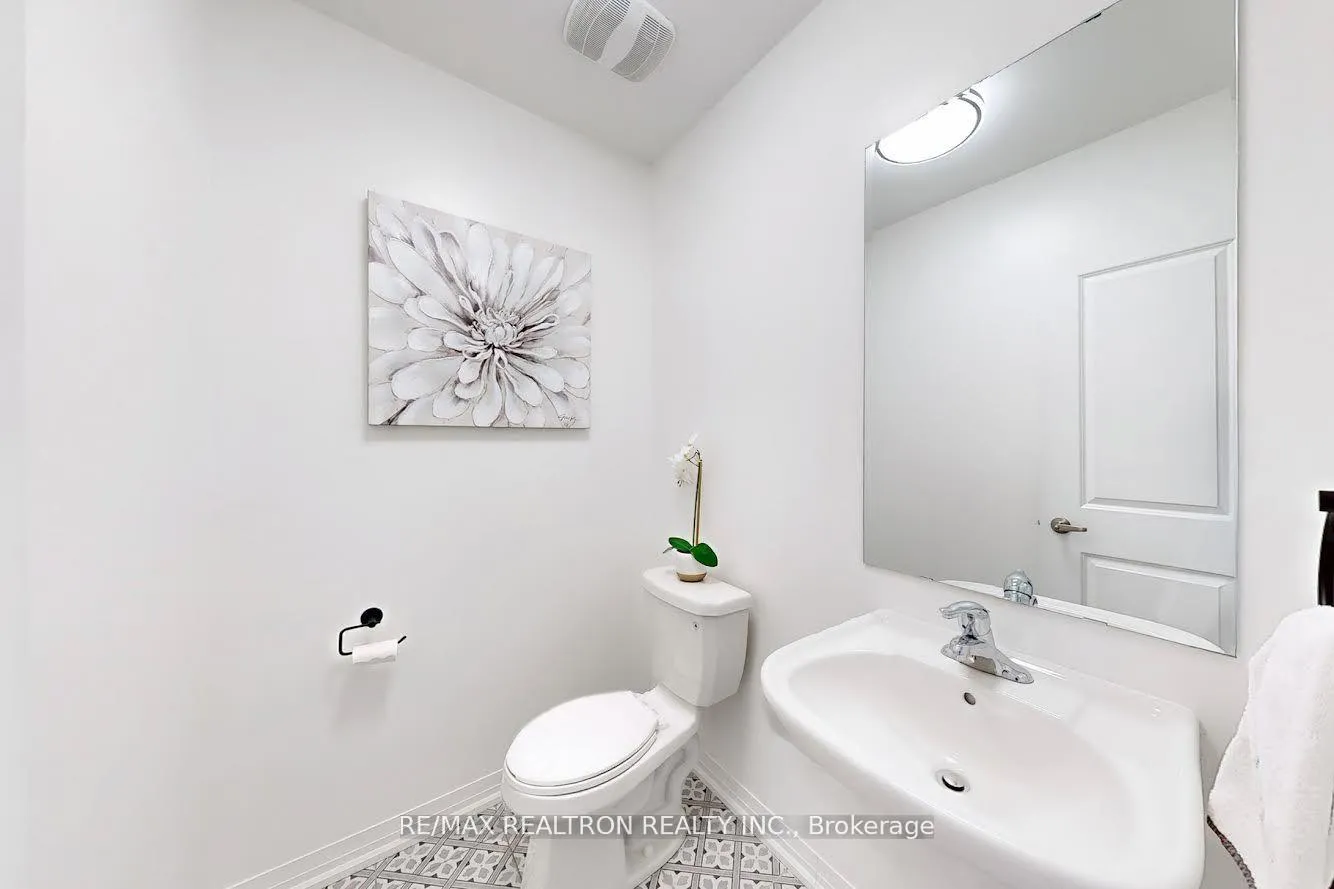 Photo 14 of Unit Way, 53 Carneros Way, Markham, Cedar Grove — HOMEH