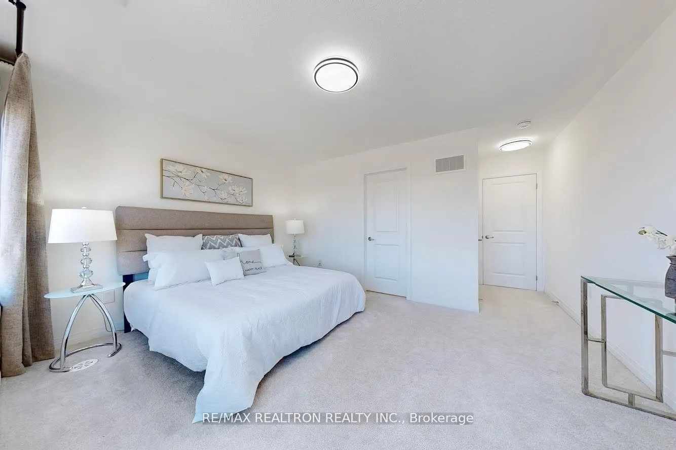 Photo 17 of Unit Way, 53 Carneros Way, Markham, Cedar Grove — HOMEH