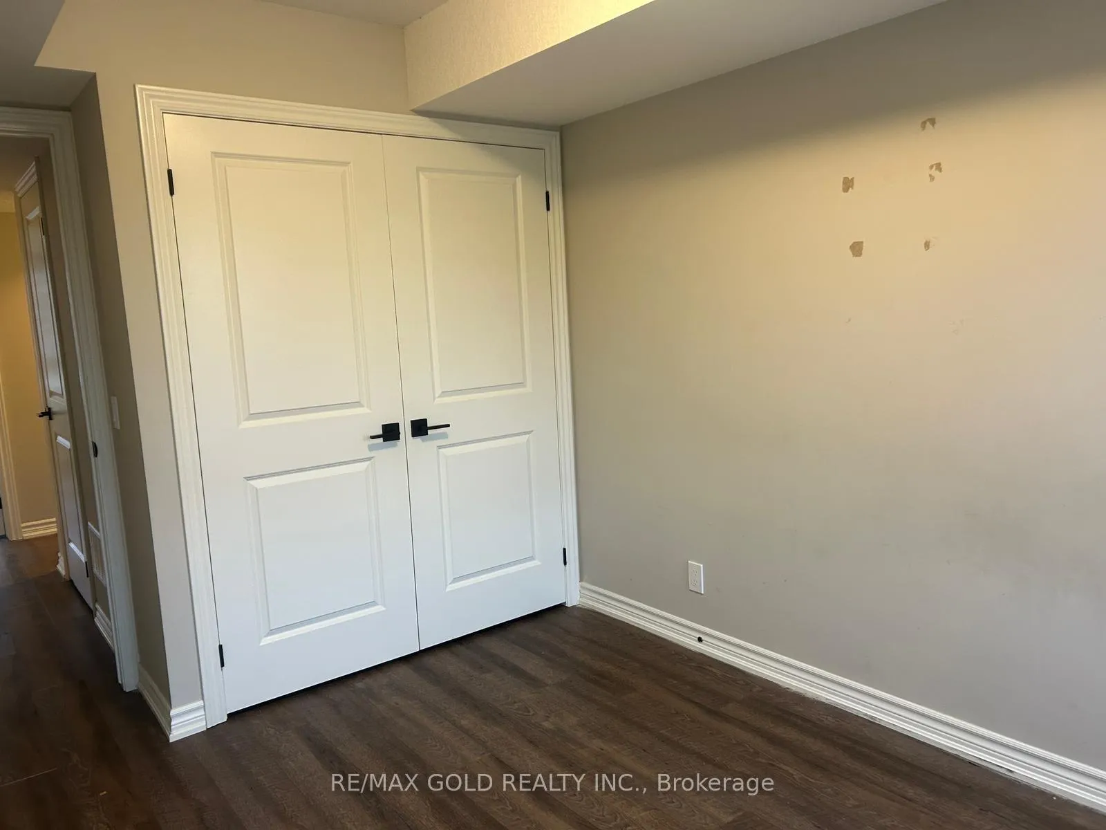 Photo 18 of Unit 19, 235 Chapel Hill Drive, Waterloo — HOMEH