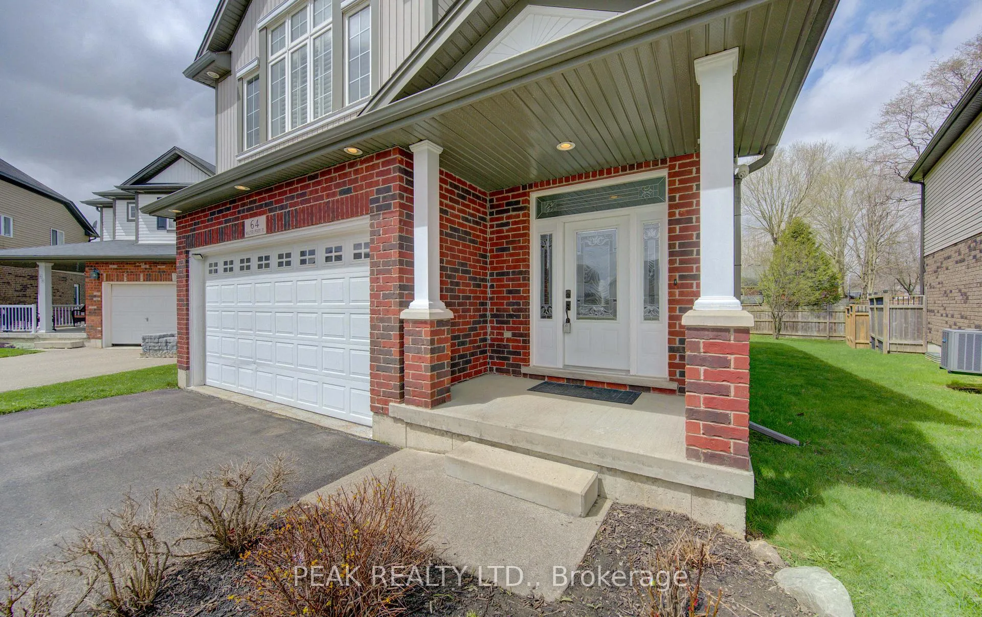 Photo 3 of 64 Walter Perry Place, Wilmot — HOMEH