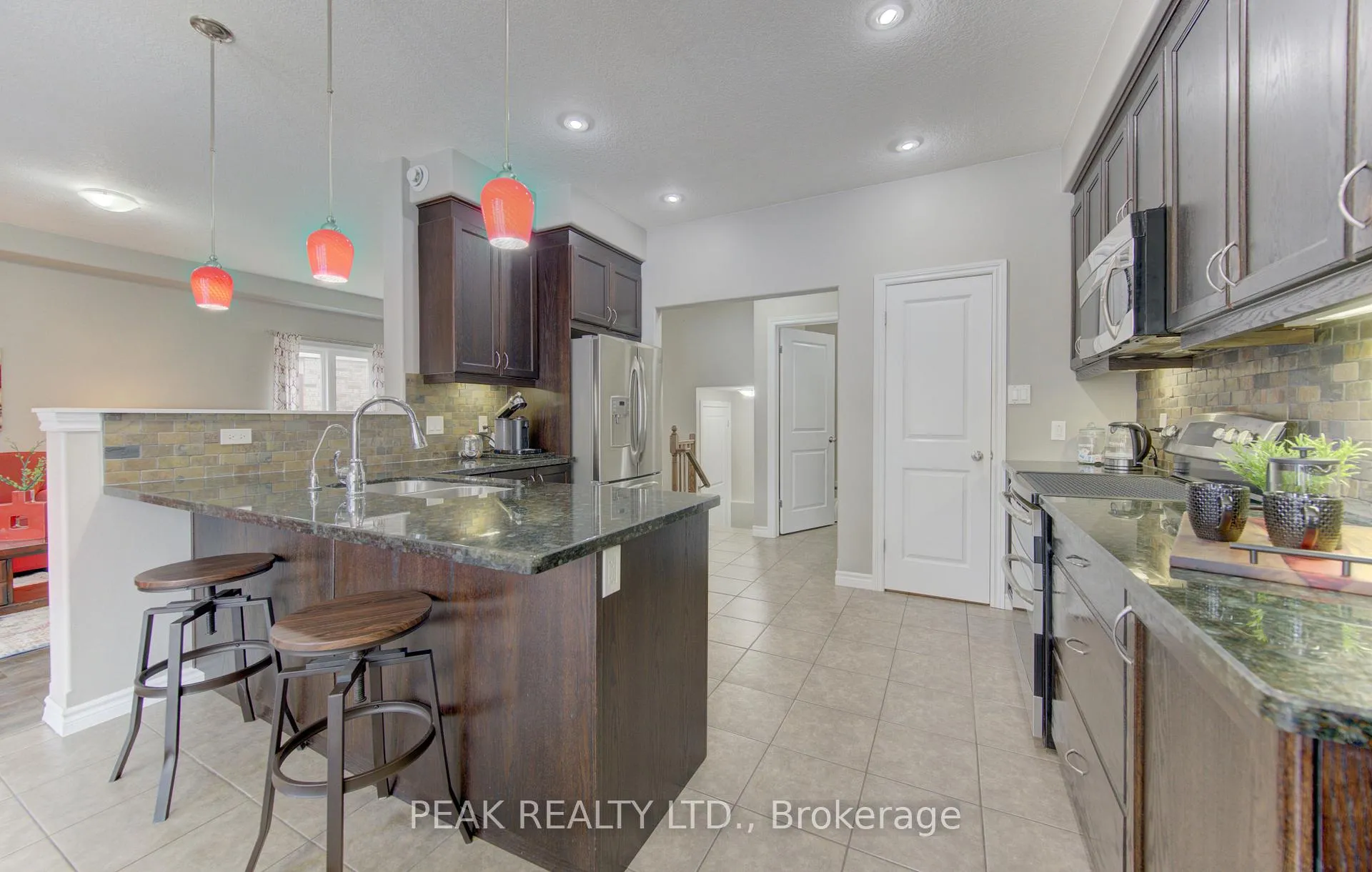 Photo 12 of 64 Walter Perry Place, Wilmot — HOMEH