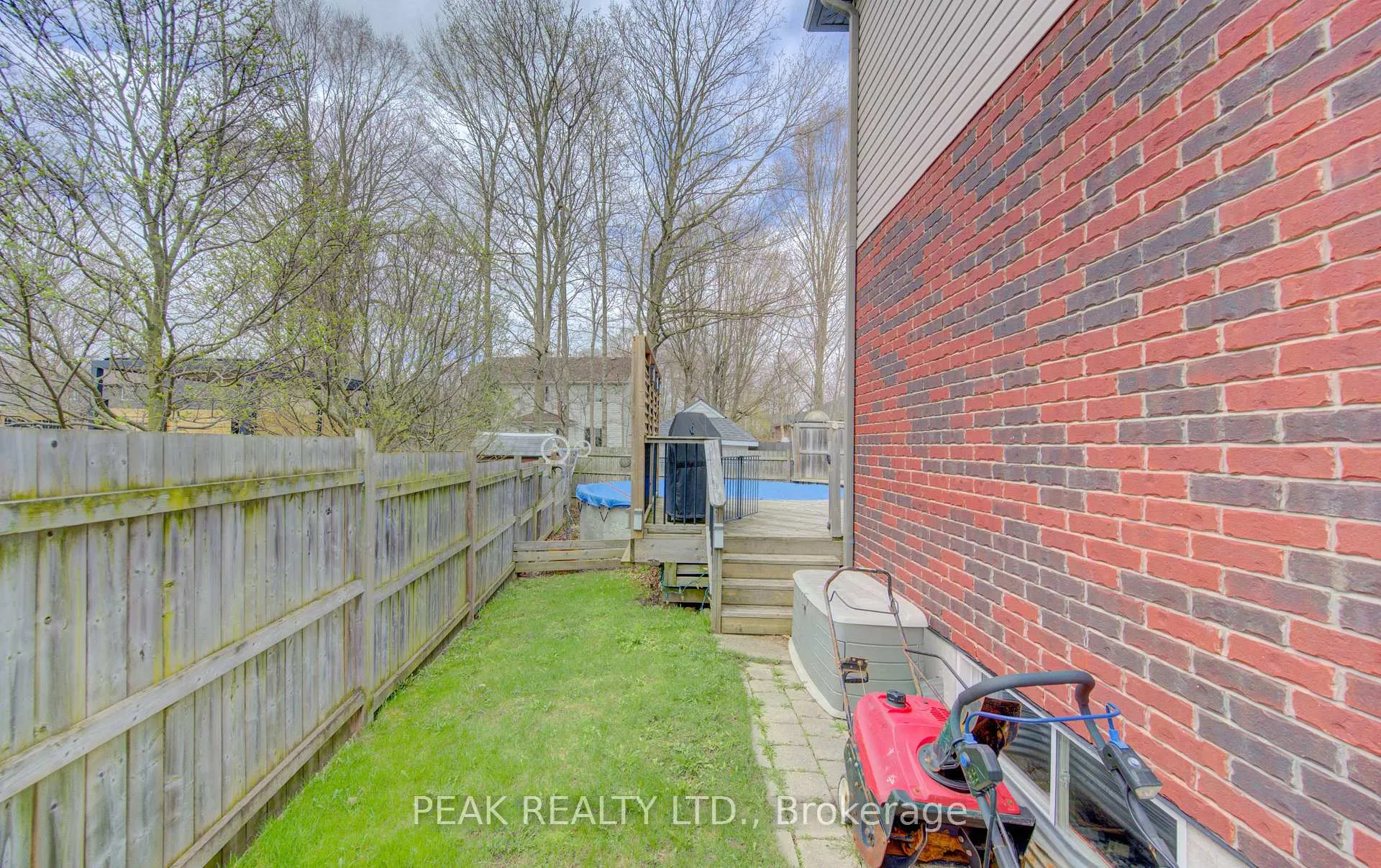 Photo 36 of 64 Walter Perry Place, Wilmot — HOMEH