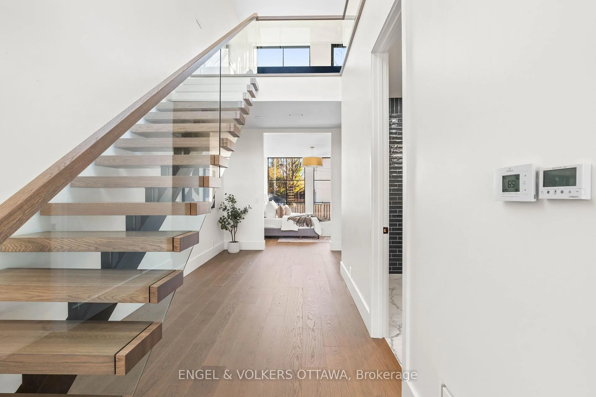 Photo 4 of 246 Byron Avenue, Ottawa, Westboro/Hampton Park — HOMEH