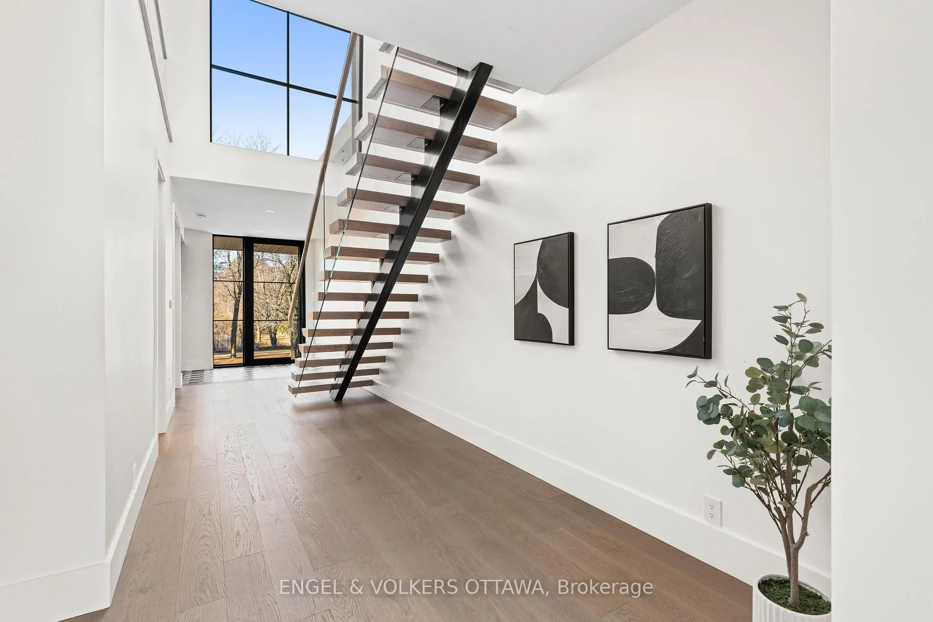 Photo 5 of 246 Byron Avenue, Ottawa, Westboro/Hampton Park — HOMEH