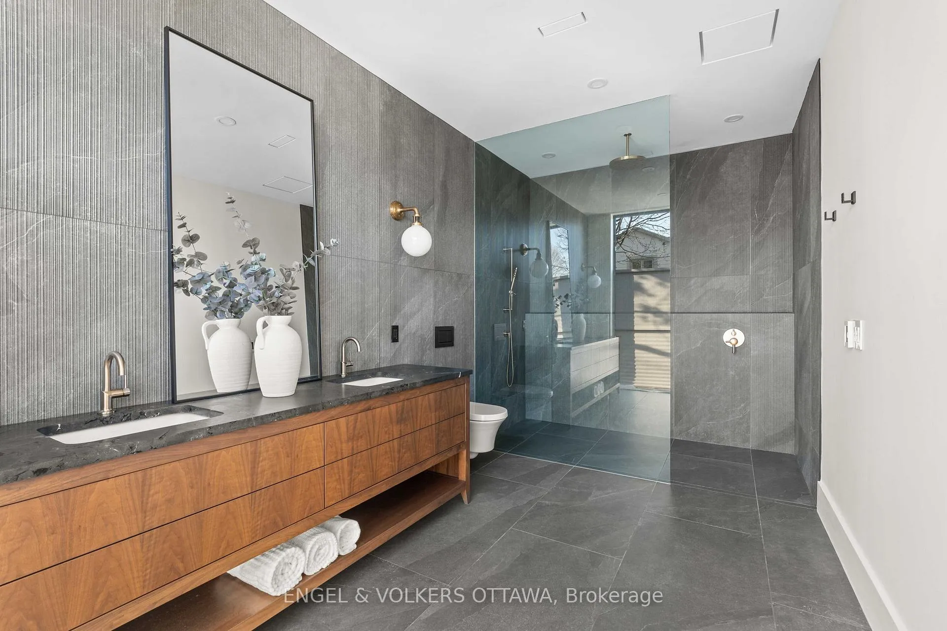Photo 8 of 246 Byron Avenue, Ottawa, Westboro/Hampton Park — HOMEH